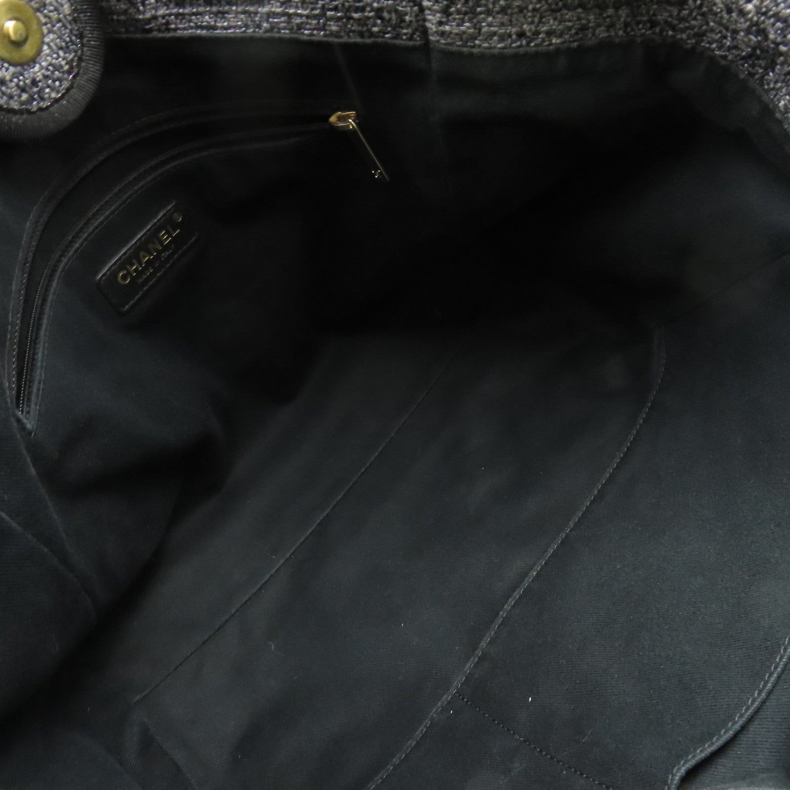 CHANEL 帆布Tote Bag金扣肩背袋碳灰色