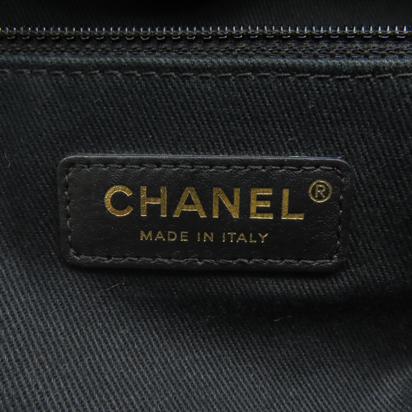 CHANEL 帆布Tote Bag金扣肩背袋碳灰色