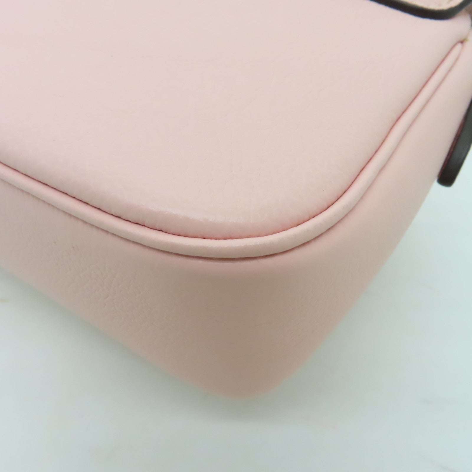 LOUIS VUITTON 【激減優惠】牛皮皮革Lockme Tender金扣手挽肩背兩用袋粉紅色