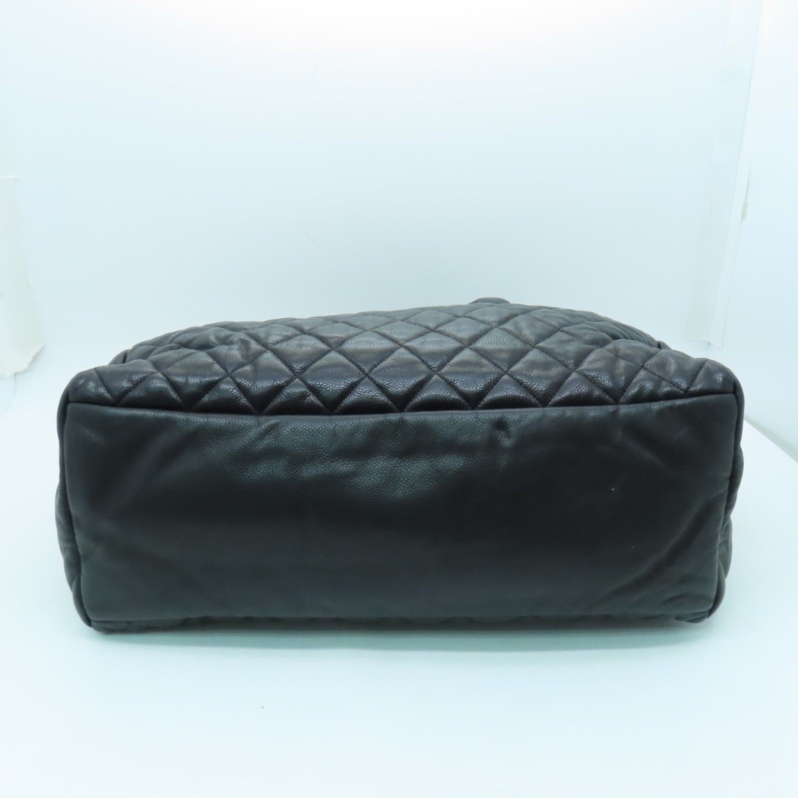 CHANEL diamond Caviar leather CoCo Cocoon silver buckle handle bag black