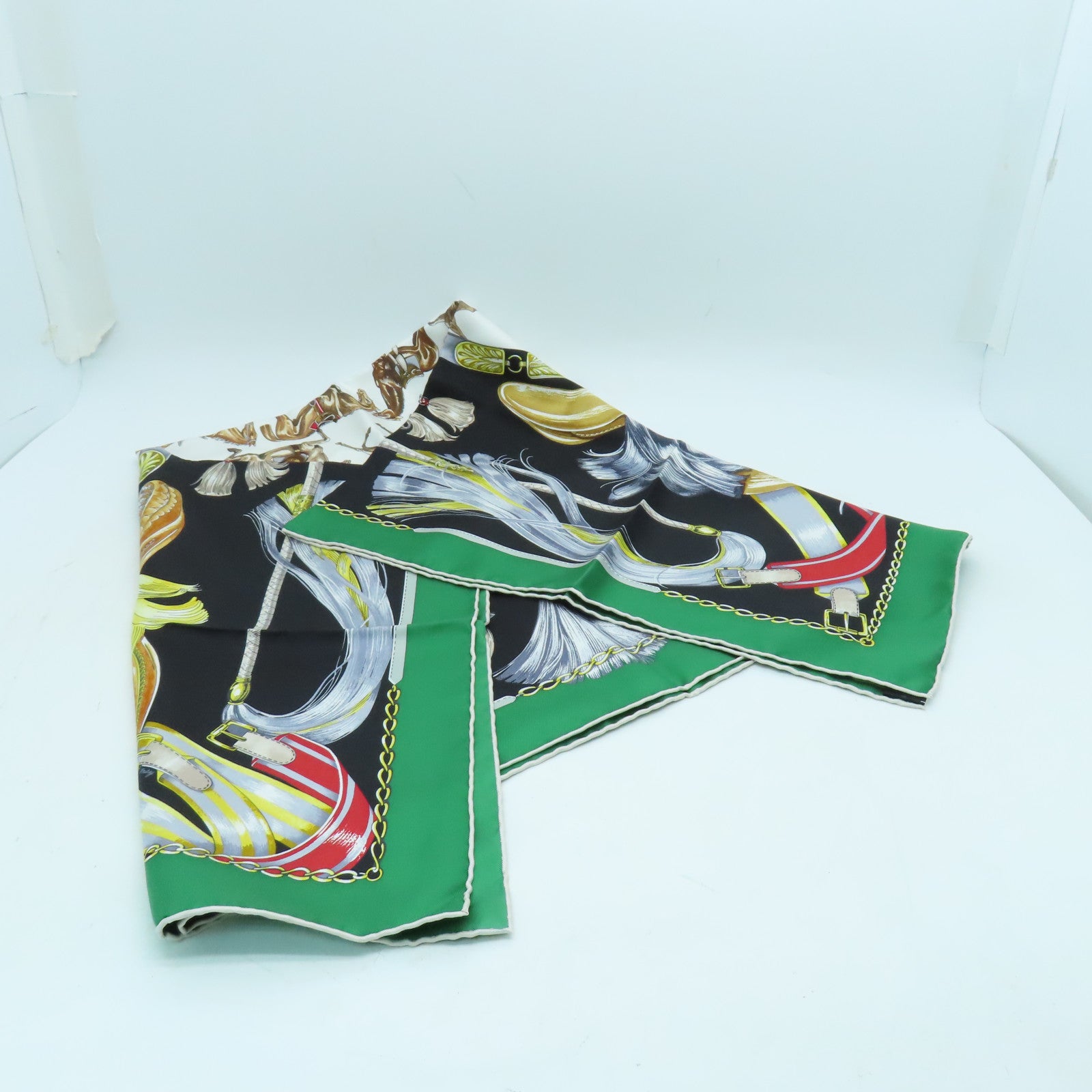HERMES 【激減優惠】絲質Scarf 90x90絲巾彩色