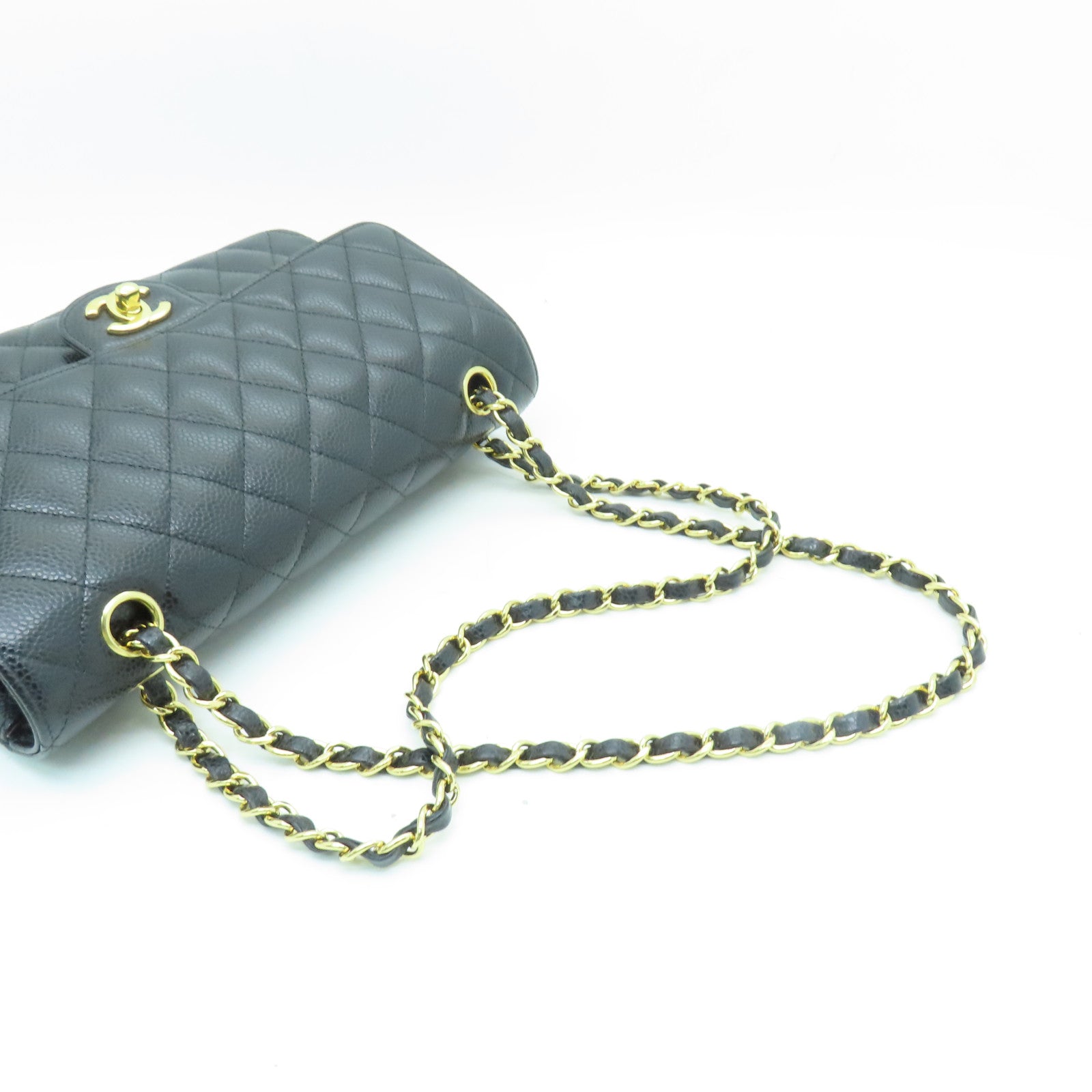 CHANEL 菱格Caviar皮革Classic金扣鏈帶肩背袋黑色