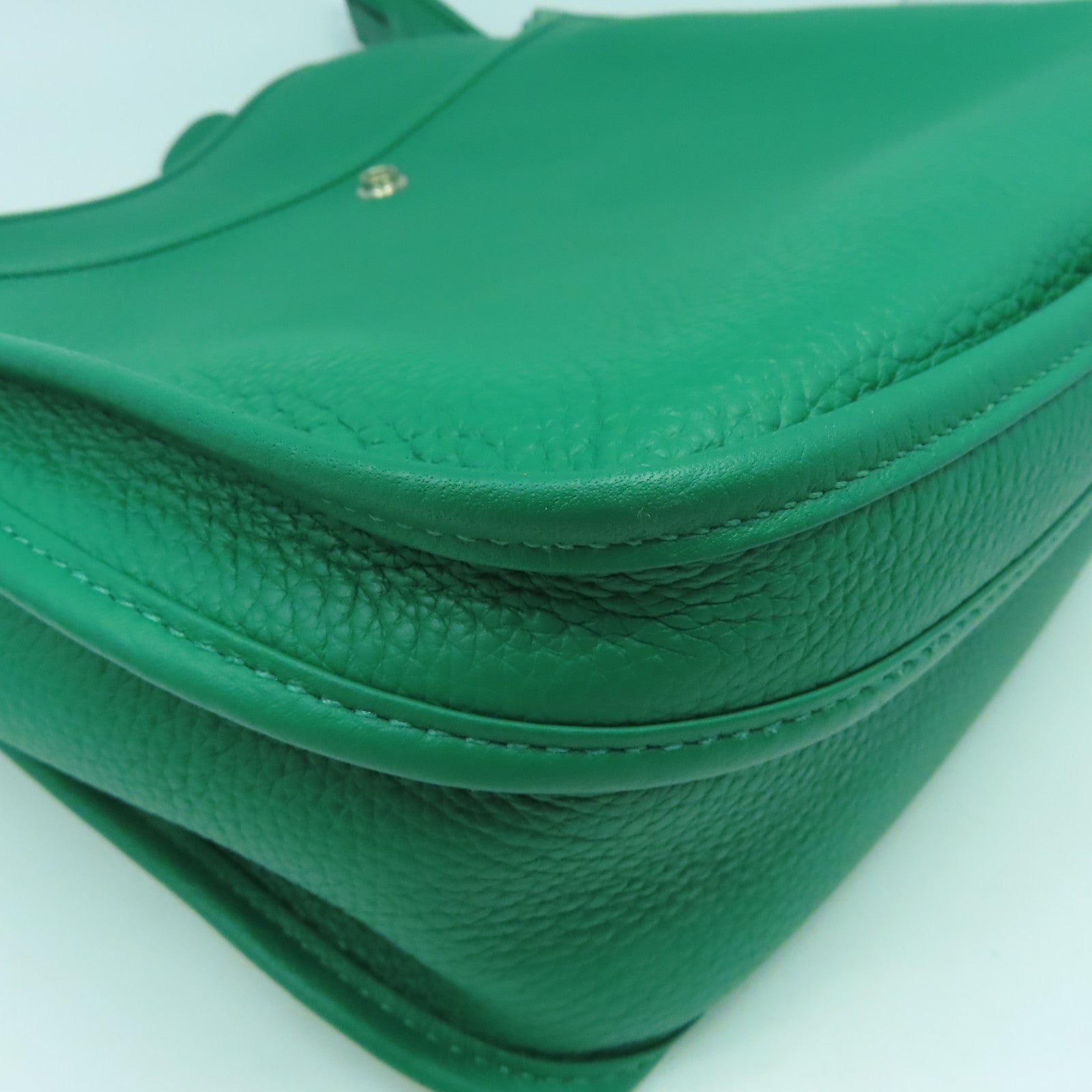 HERMES Clemence皮革Evelyne GM銀扣肩背袋綠色