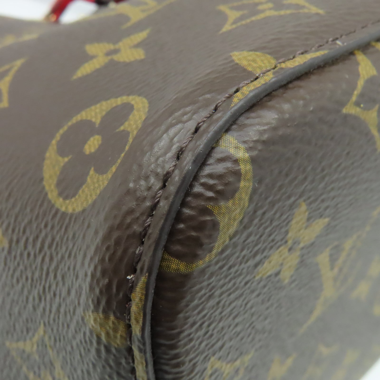 LOUIS VUITTON Monogram NeoNoe MM Shoulder Bag手挽肩背兩用袋啡色/紅色