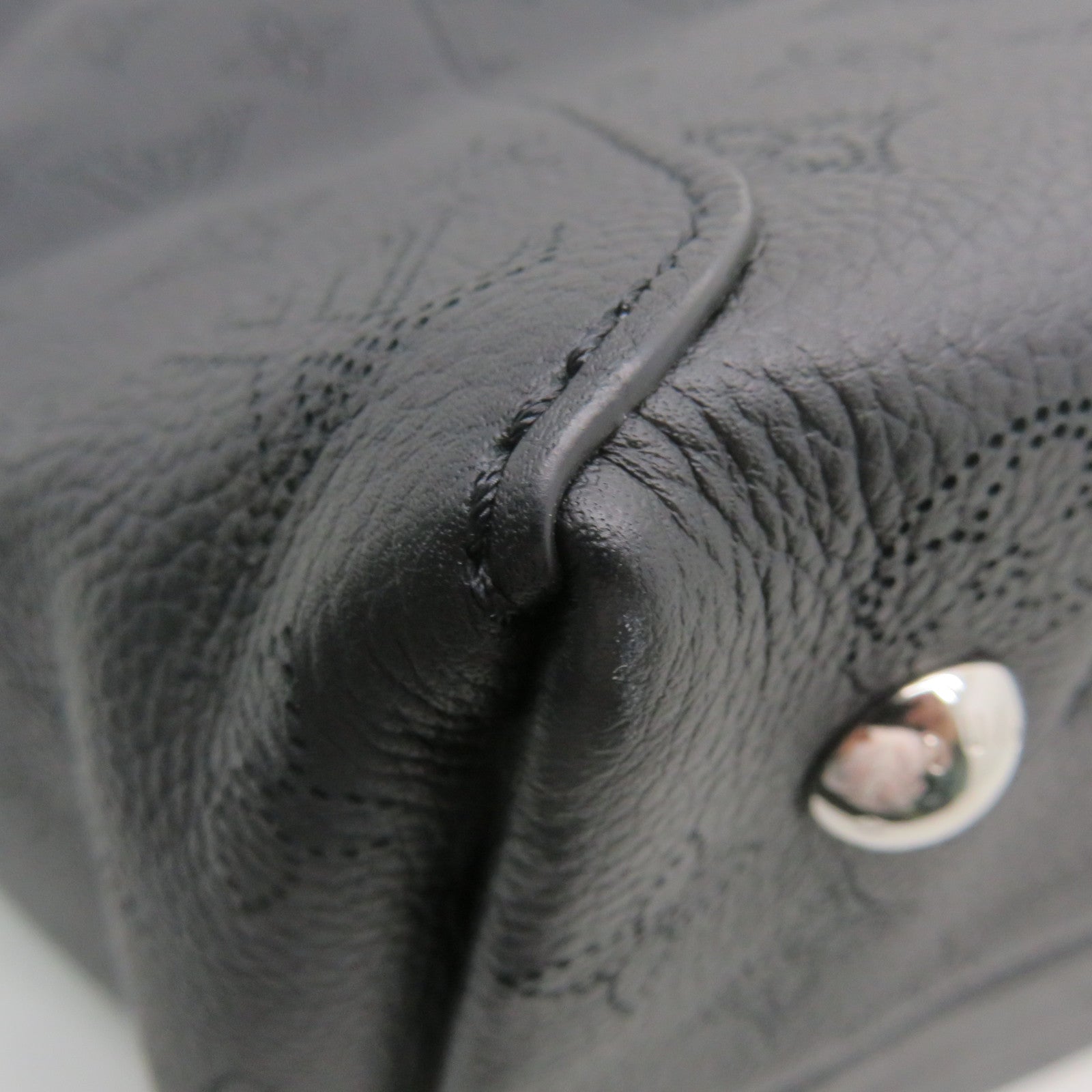 LOUIS VUITTON Mahina Hina MM Tote Shoulder Bag肩背袋黑色