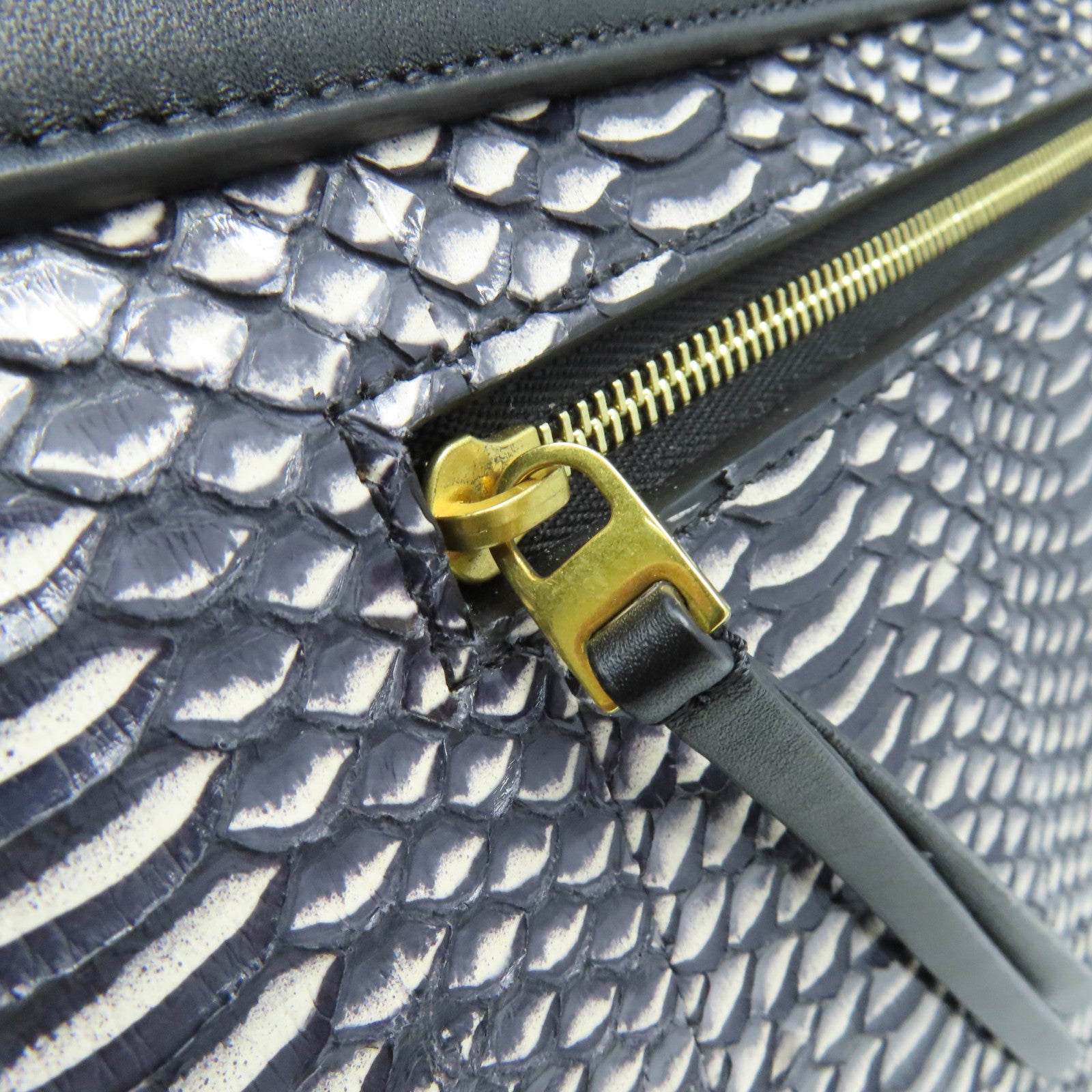 CELINE 蛇皮皮革/牛皮皮革Belt Bag 2Way Shoulder Bag手挽肩背兩用袋黑色/白色