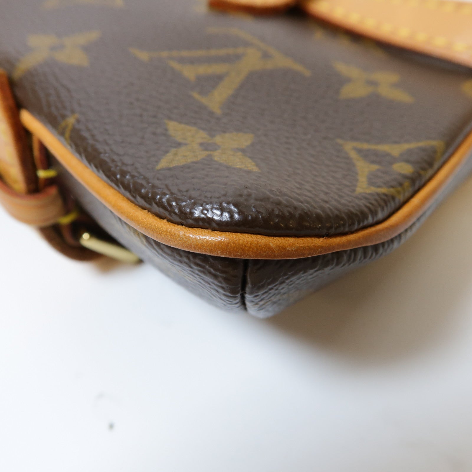 LOUIS VUITTON Monogram Pochette Marelle金扣肩背袋啡色