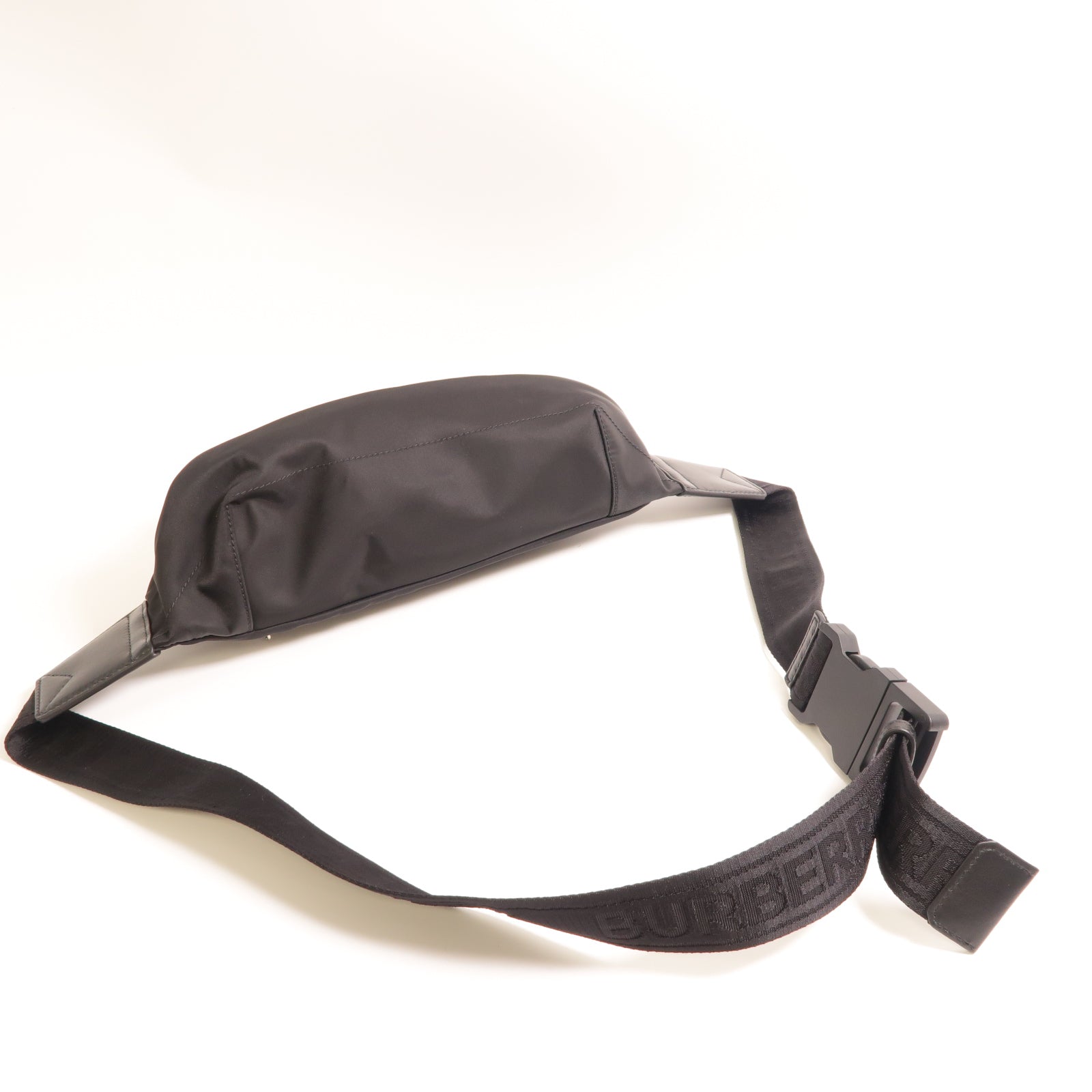 BURBERRY 尼龍Sonny Belt Bag銀扣腰包黑色