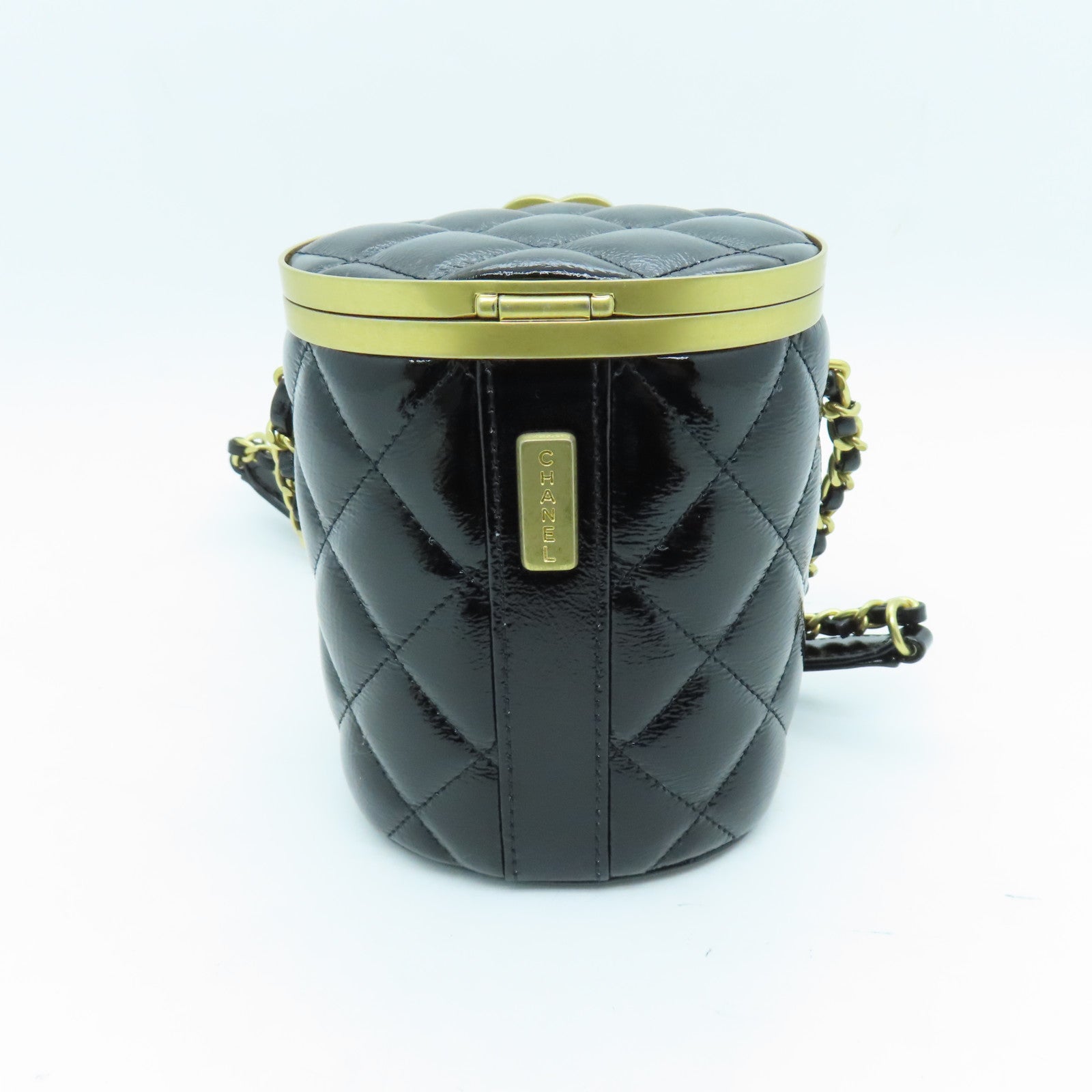 CHANEL 菱格漆皮皮革Chain Shoulder金扣鏈帶肩背袋黑色