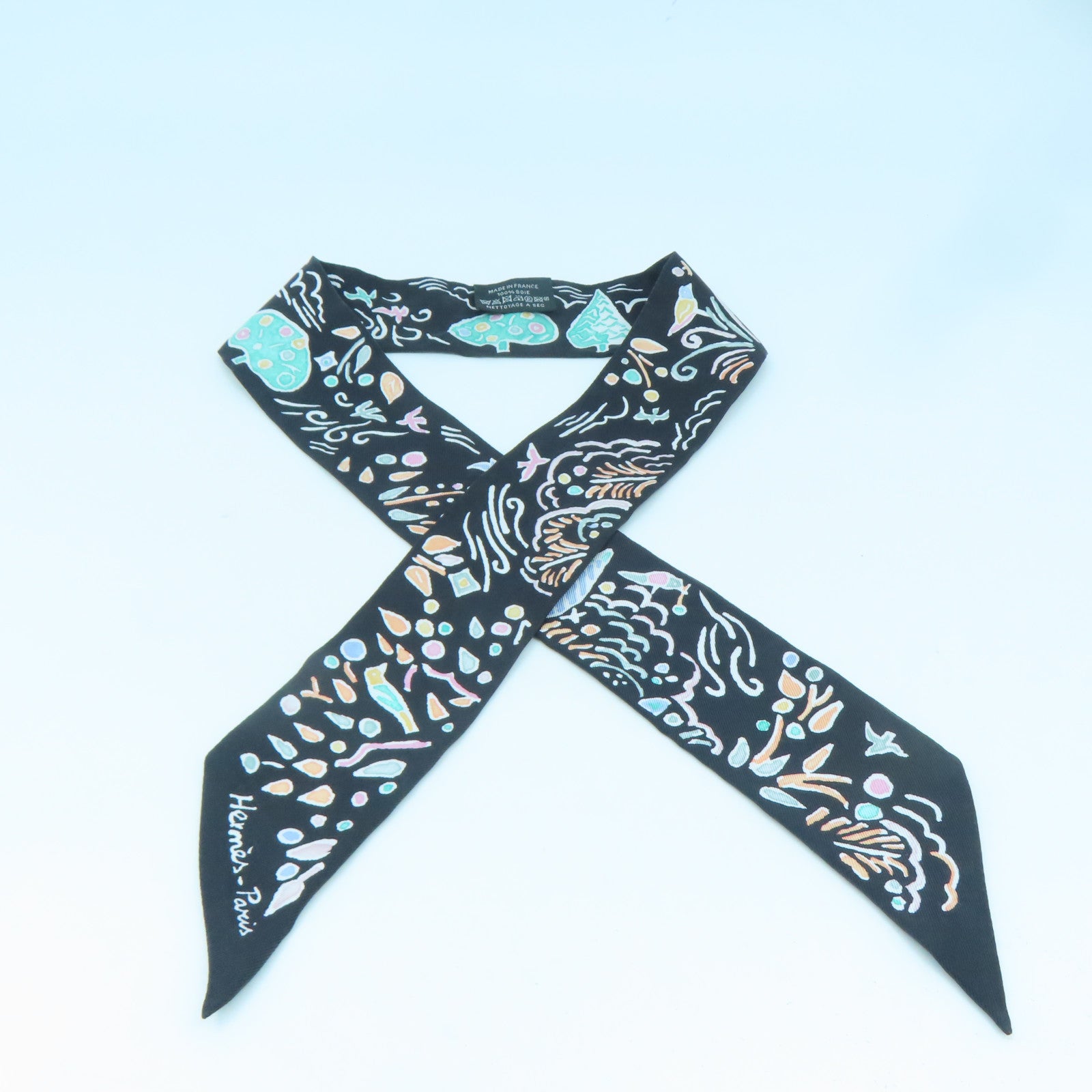 HERMES 【激減優惠】絲質Twilly絲巾黑色
