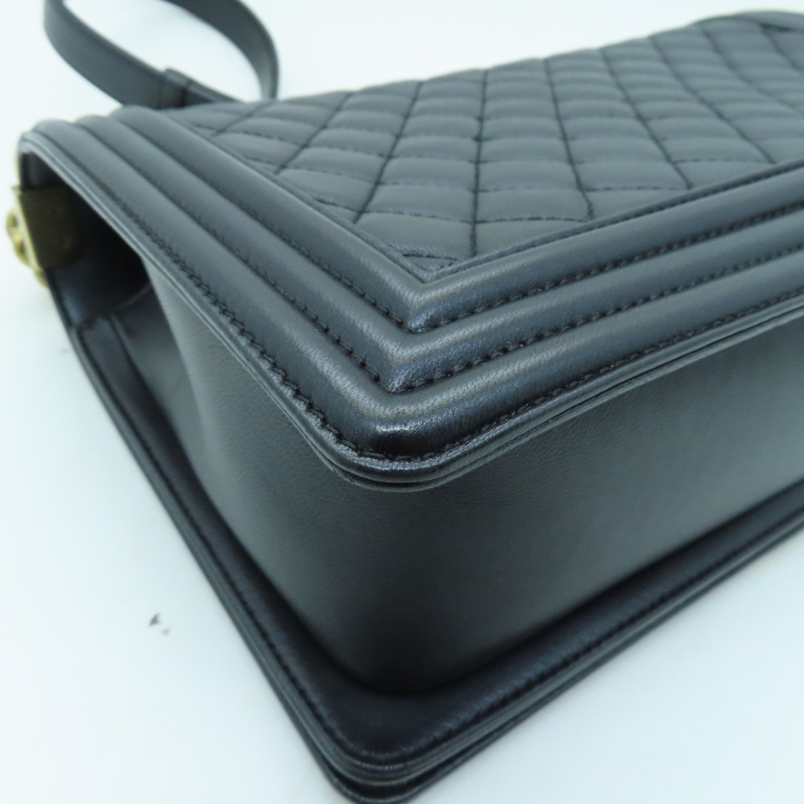 CHANEL Diamond Sheepskin Leather Boy 28cm Gold Buckle Shoulder Bag Black