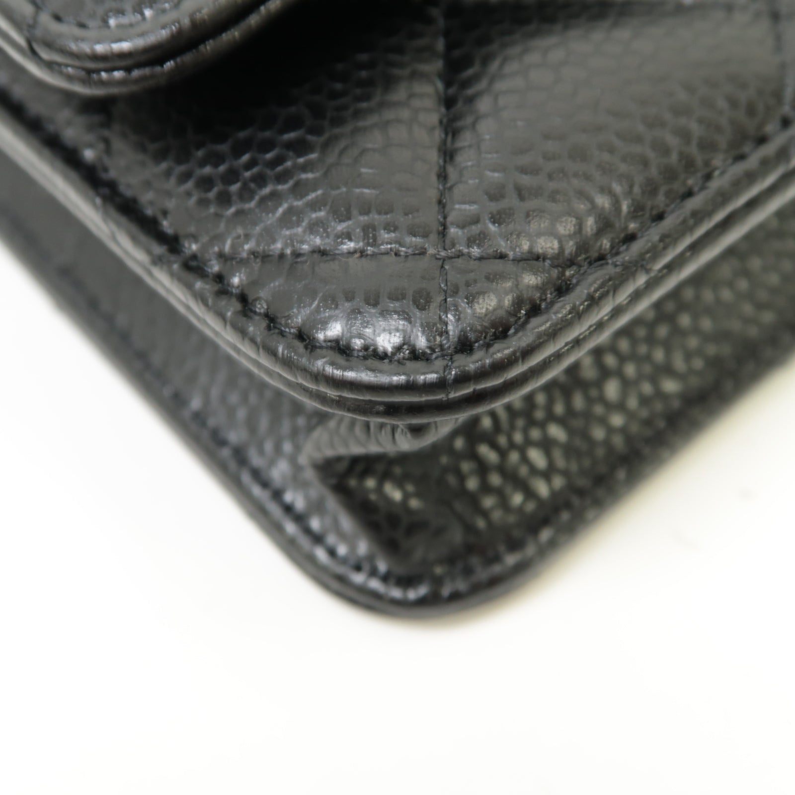 CHANEL Caviar皮革WOC Shoulder Bag金扣鏈帶肩背袋黒色