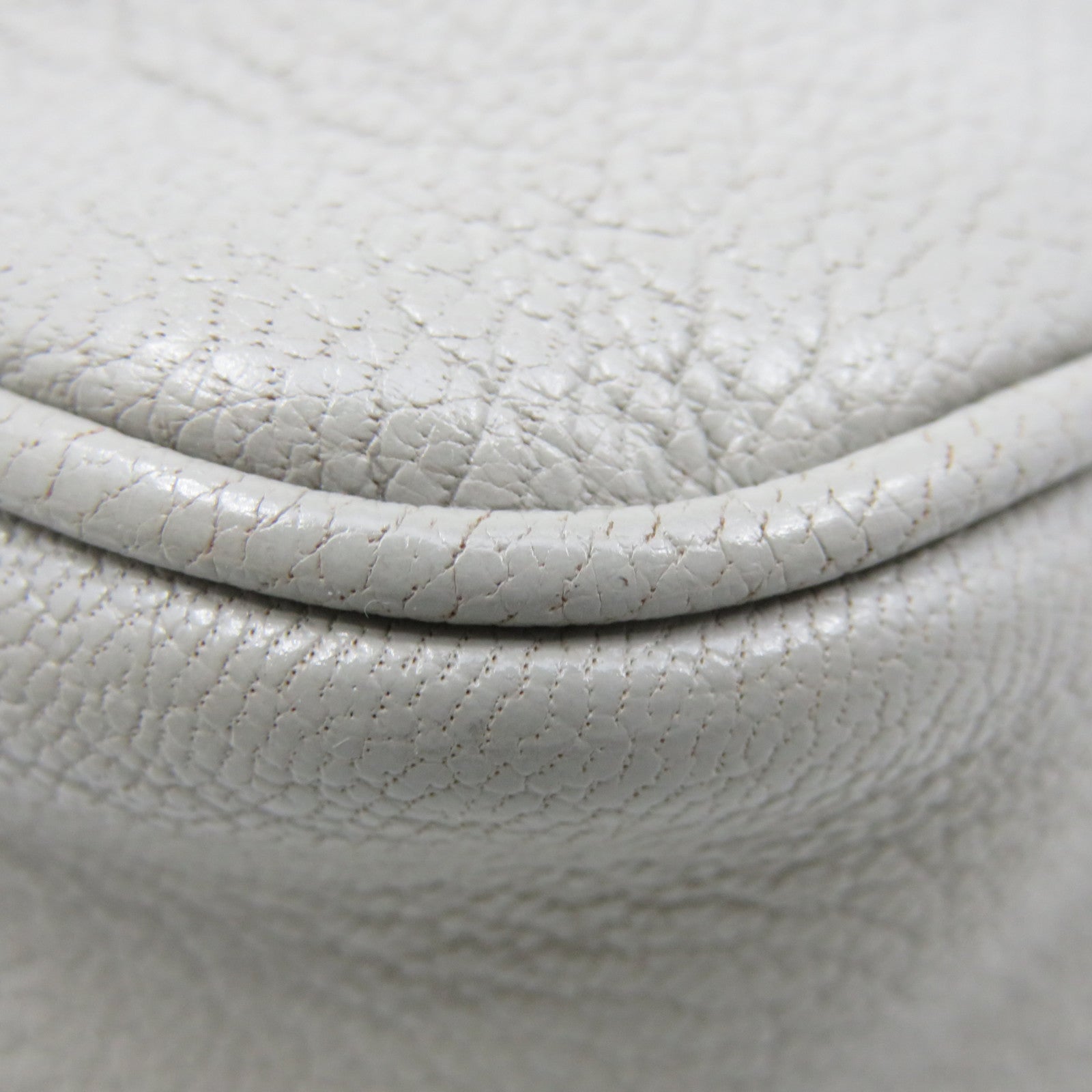 BALENCIAGA 牛皮皮革Metallic Edge Hip Shoulder Bag肩背袋灰色