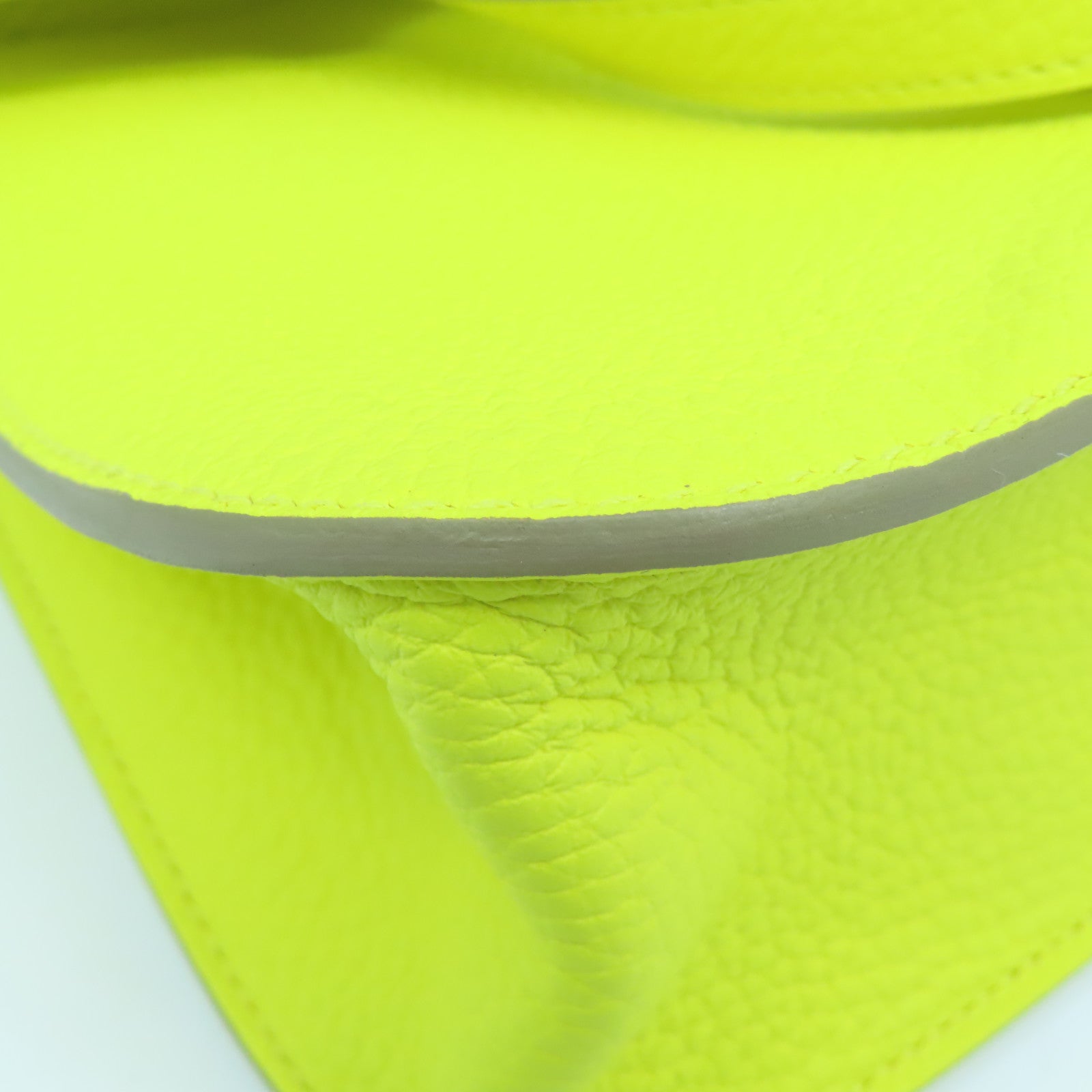 HERMES Clemence皮革Halzan 25银扣肩背袋Lime黄色