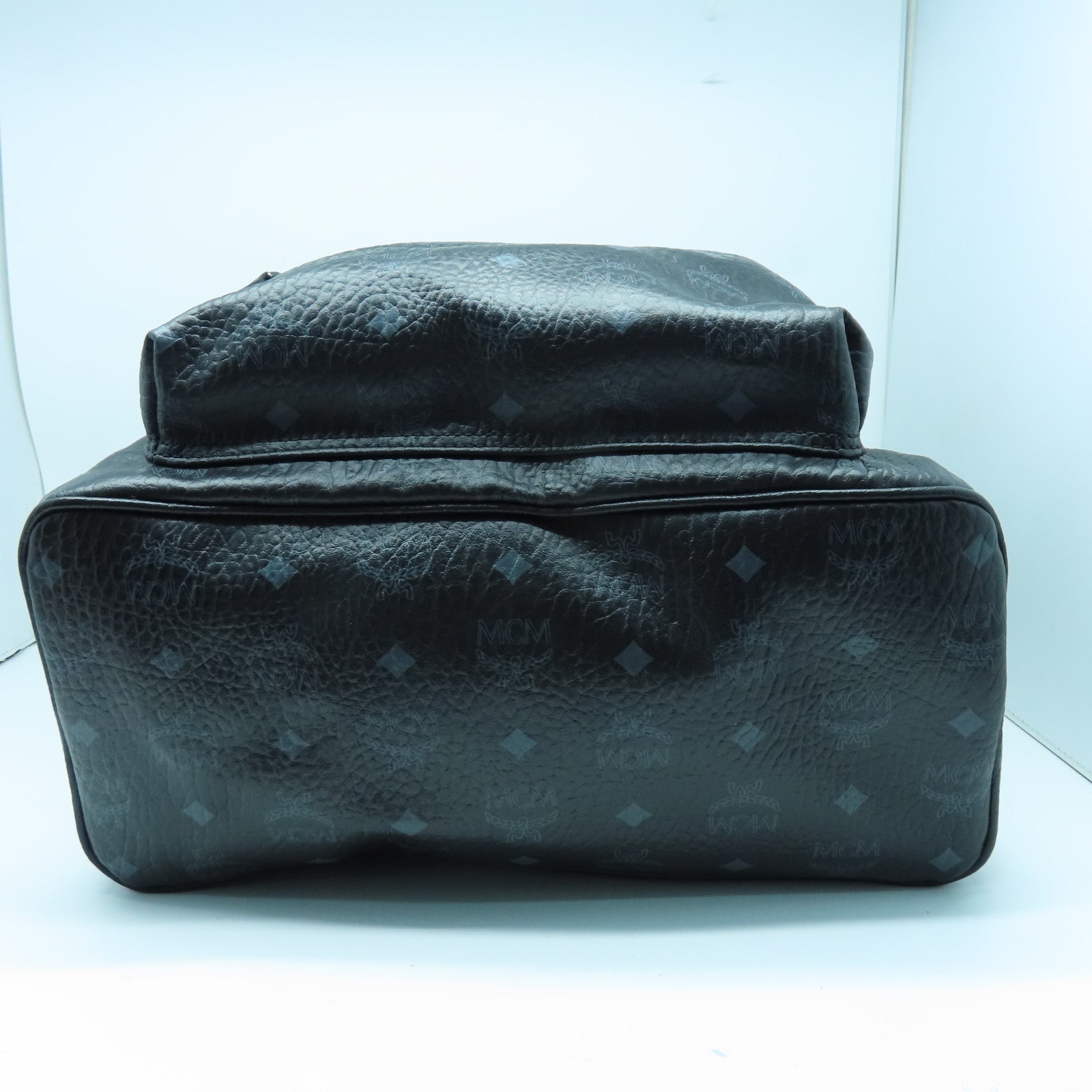 MCM 牛皮皮革Backpack背包黑色/灰色