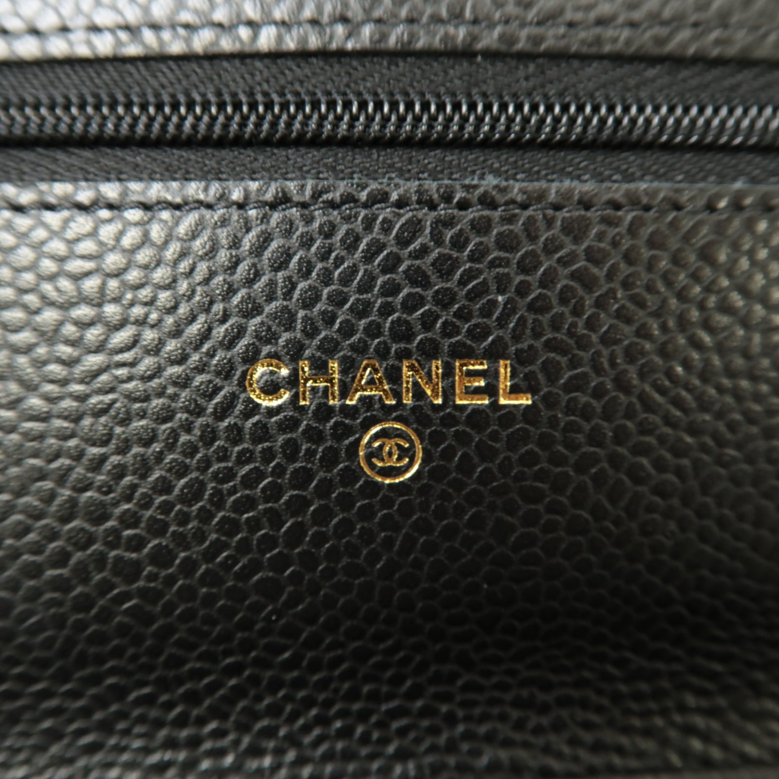 CHANEL Caviar皮革WOC Shoulder Bag金扣鏈帶肩背袋黒色