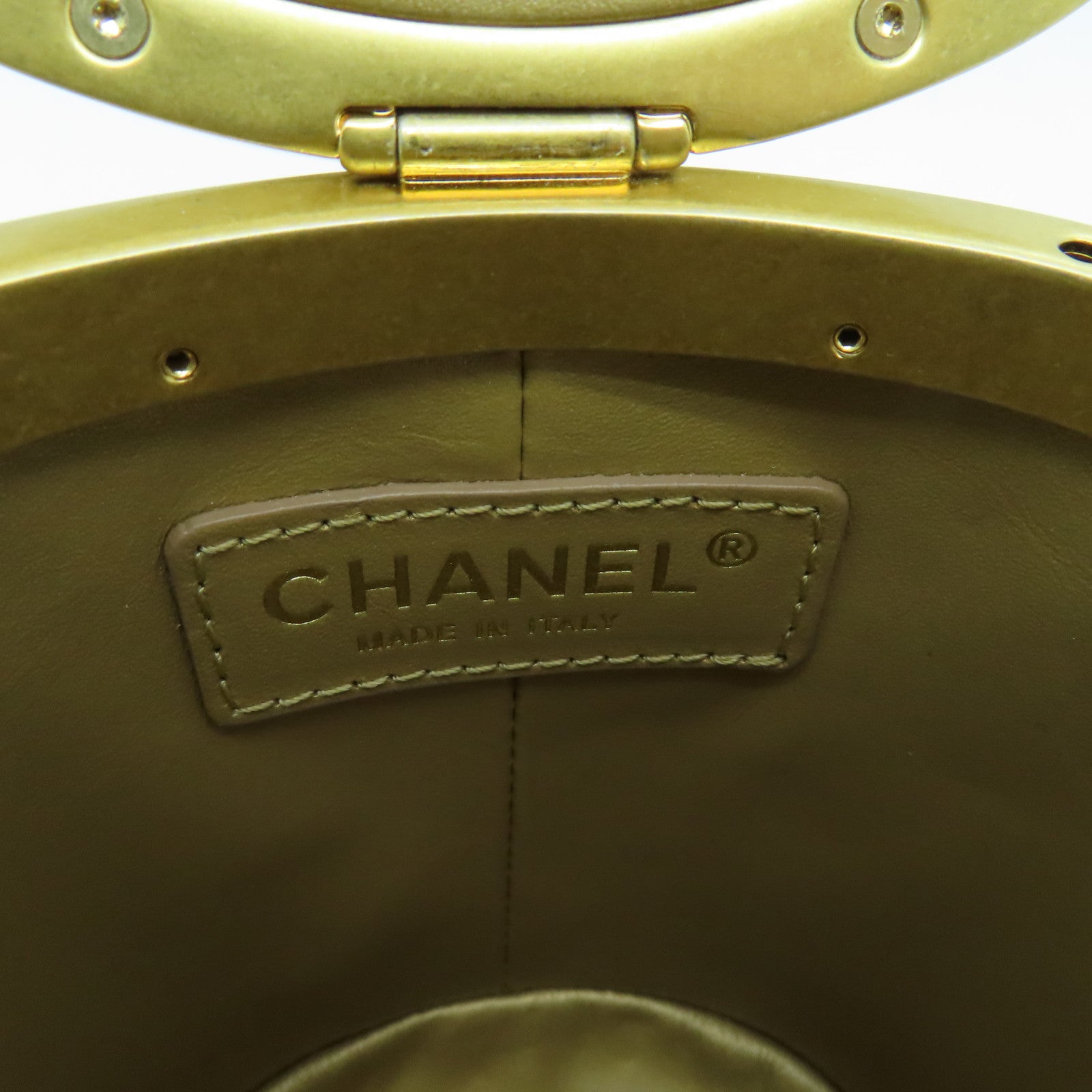 CHANEL 菱格漆皮皮革Chain Shoulder金扣鏈帶肩背袋黑色