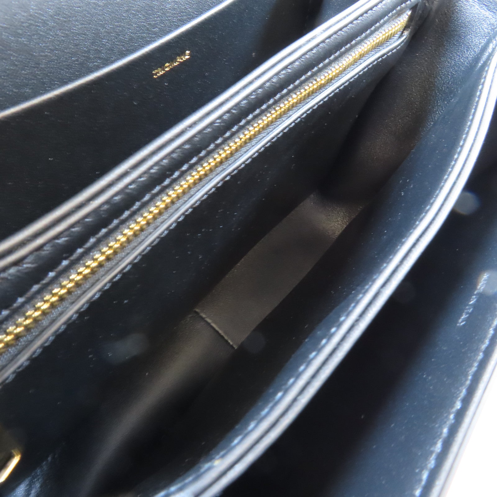 CELINE 牛皮皮革Triomphe金扣肩背袋黑色