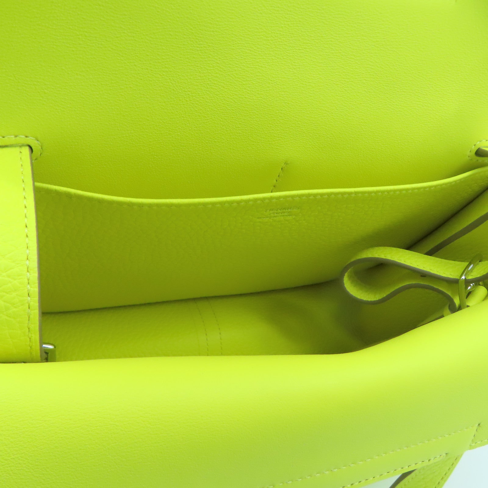 HERMES Clemence皮革Halzan 25银扣肩背袋Lime黄色