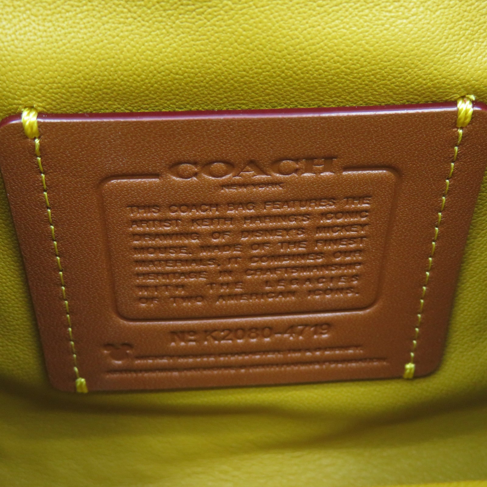 COACH 牛皮皮革Disney Mickey x Keith Haring UFO金扣手挽肩背兩用袋啡色/白色
