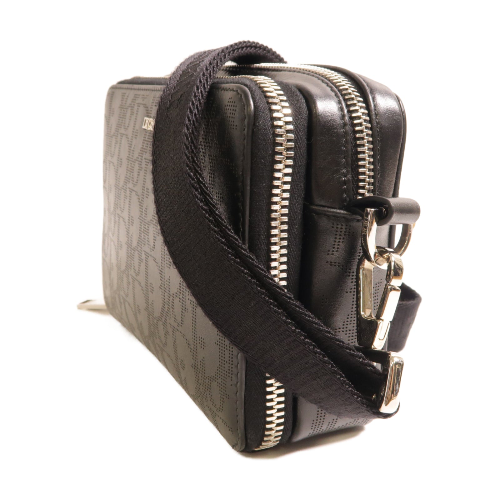 Dior 牛皮皮革Wallet Pouch With Strap銀扣肩背袋黑色