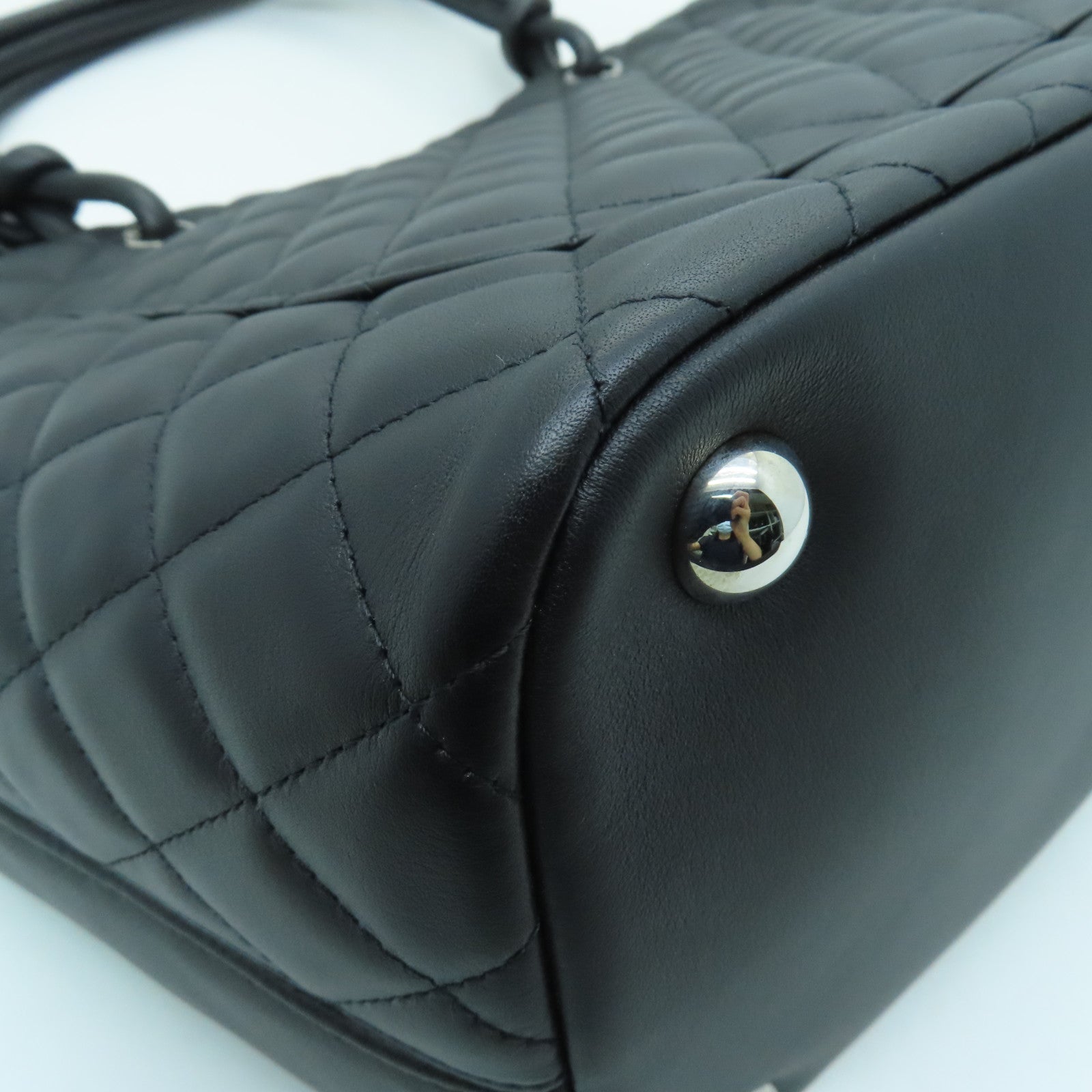 CHANEL Lingge cowhide leather Cambon Line Tote silver buckle handle bag / shoulder bag black