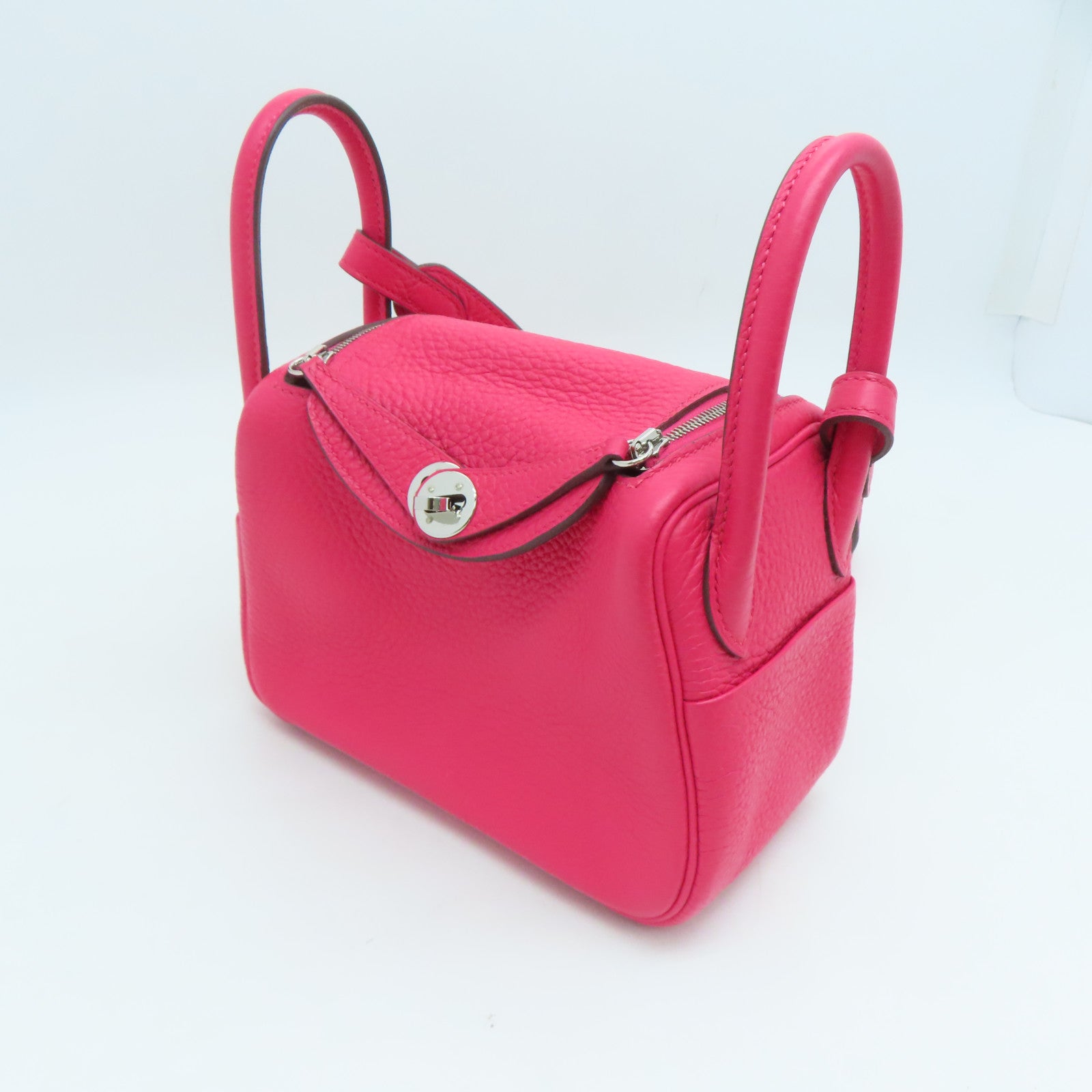 HERMES Clemence皮革Mini Lindy银扣肩背袋玉兰粉