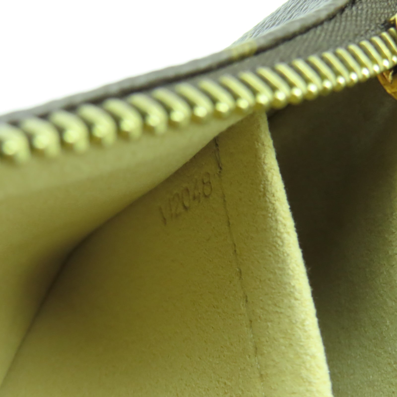 LOUIS VUITTON Monogram Pochette Milla金扣手挽肩背兩用袋啡色