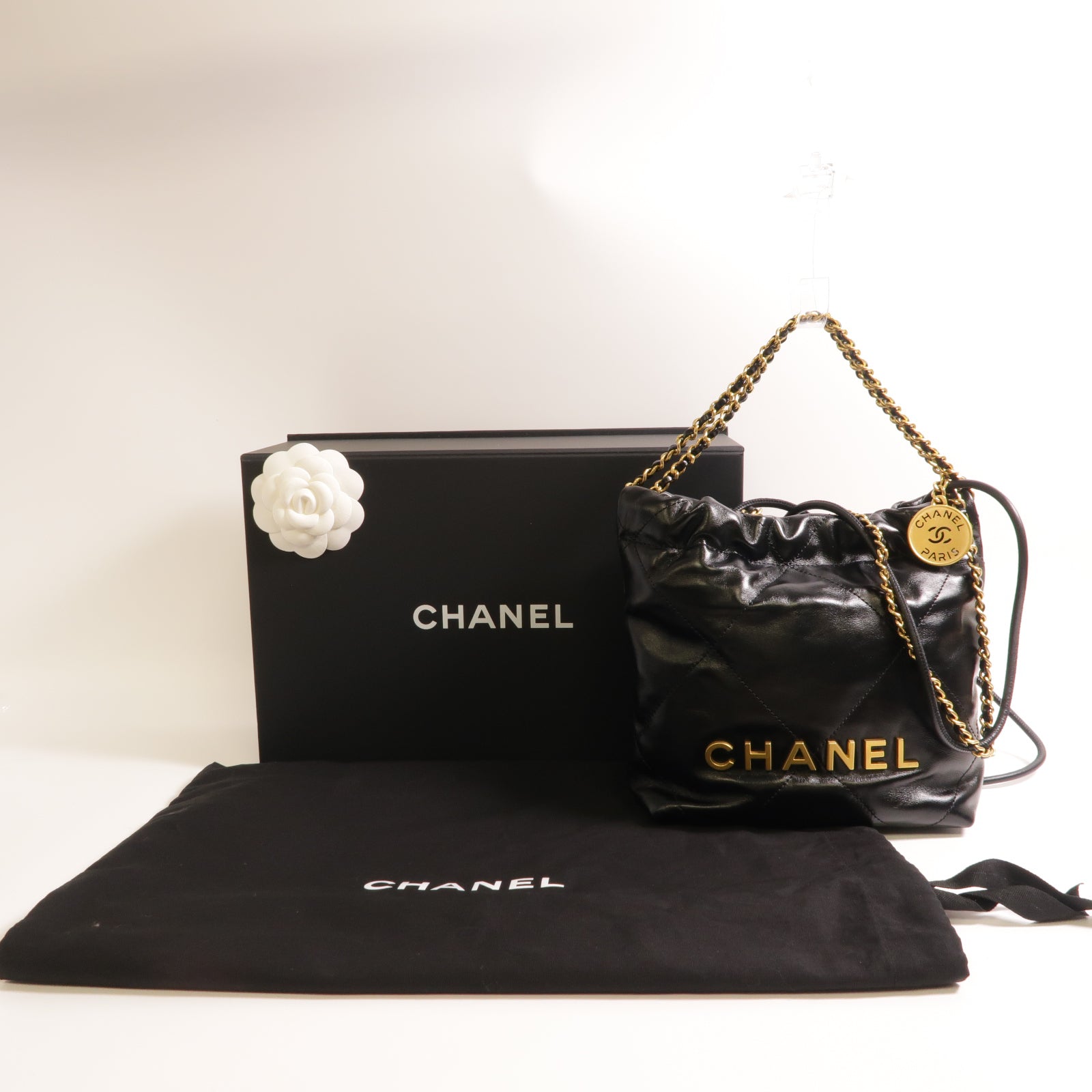 CHANEL 菱格牛皮皮革Mini 22金扣鏈帶手挽肩背兩用袋黑色