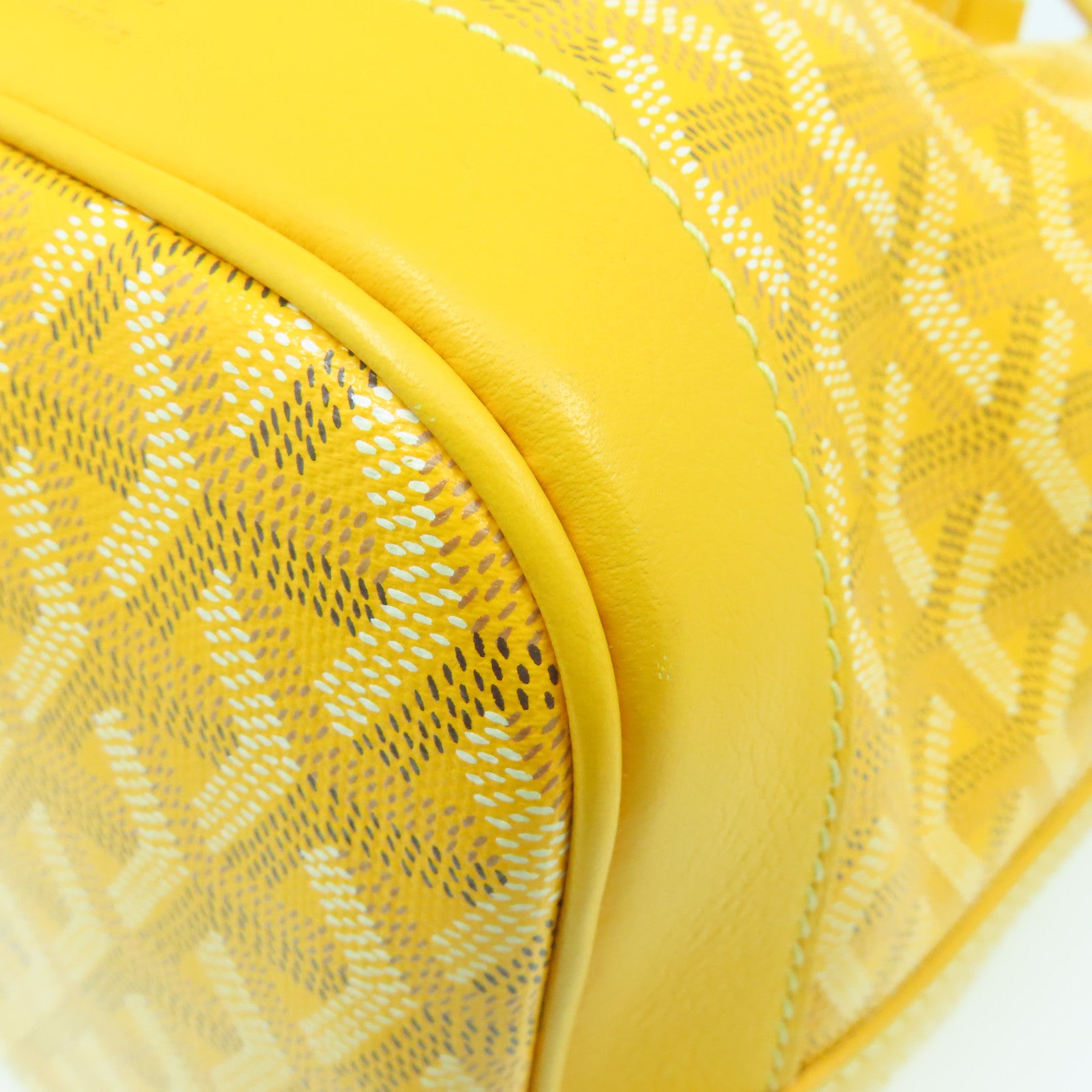 GOYARD 塗層帆布Petit Plot銀扣肩背袋黃色