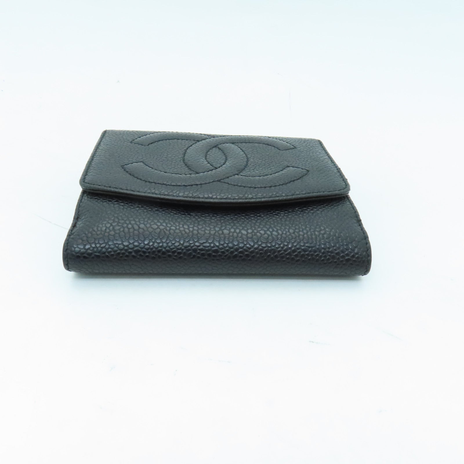 CHANEL Caviar Leather Vitage Wallet Silver Buckle Wallet Black