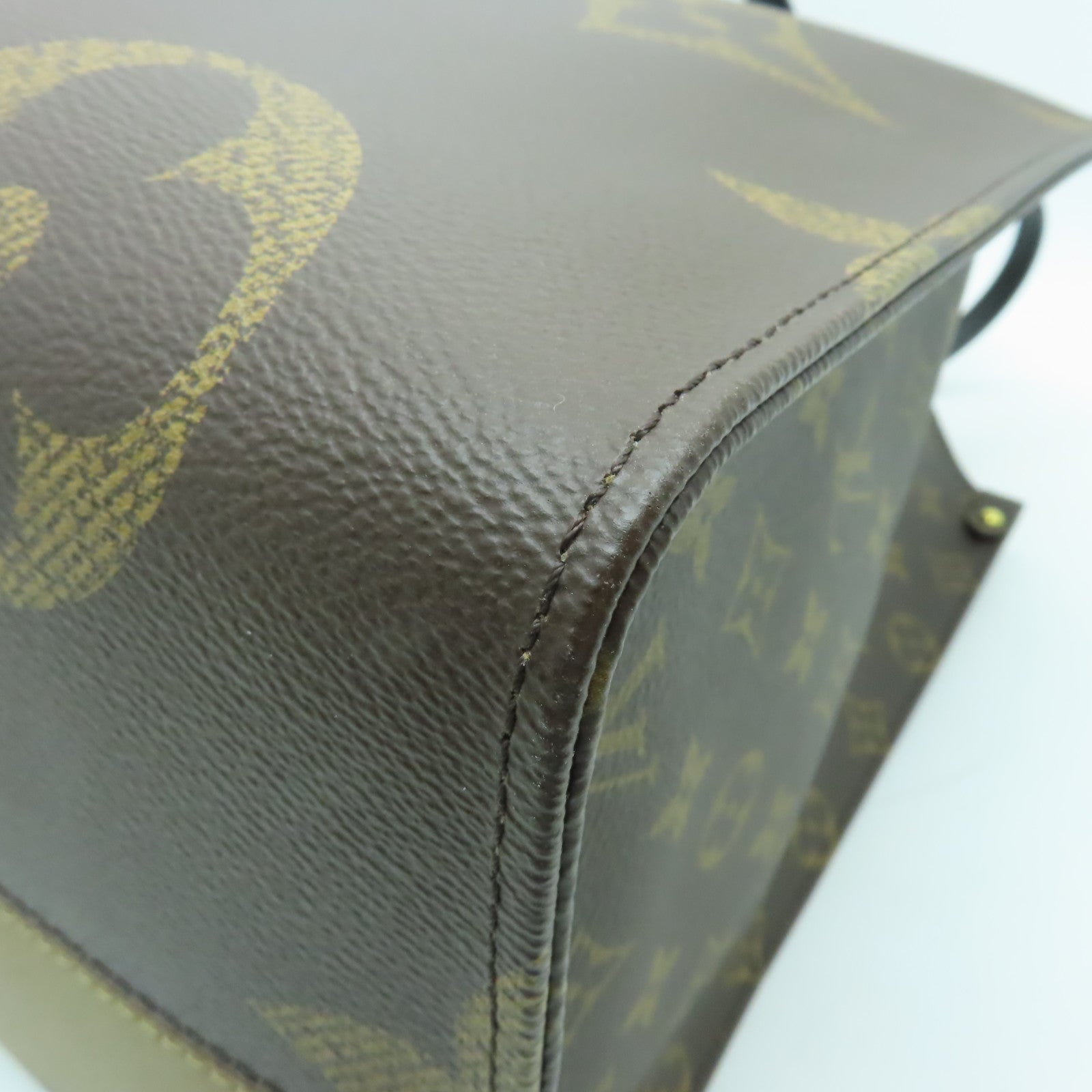 LOUIS VUITTON 【激減優惠】Monogram Reverse On The Go GM金扣肩背袋棕色
