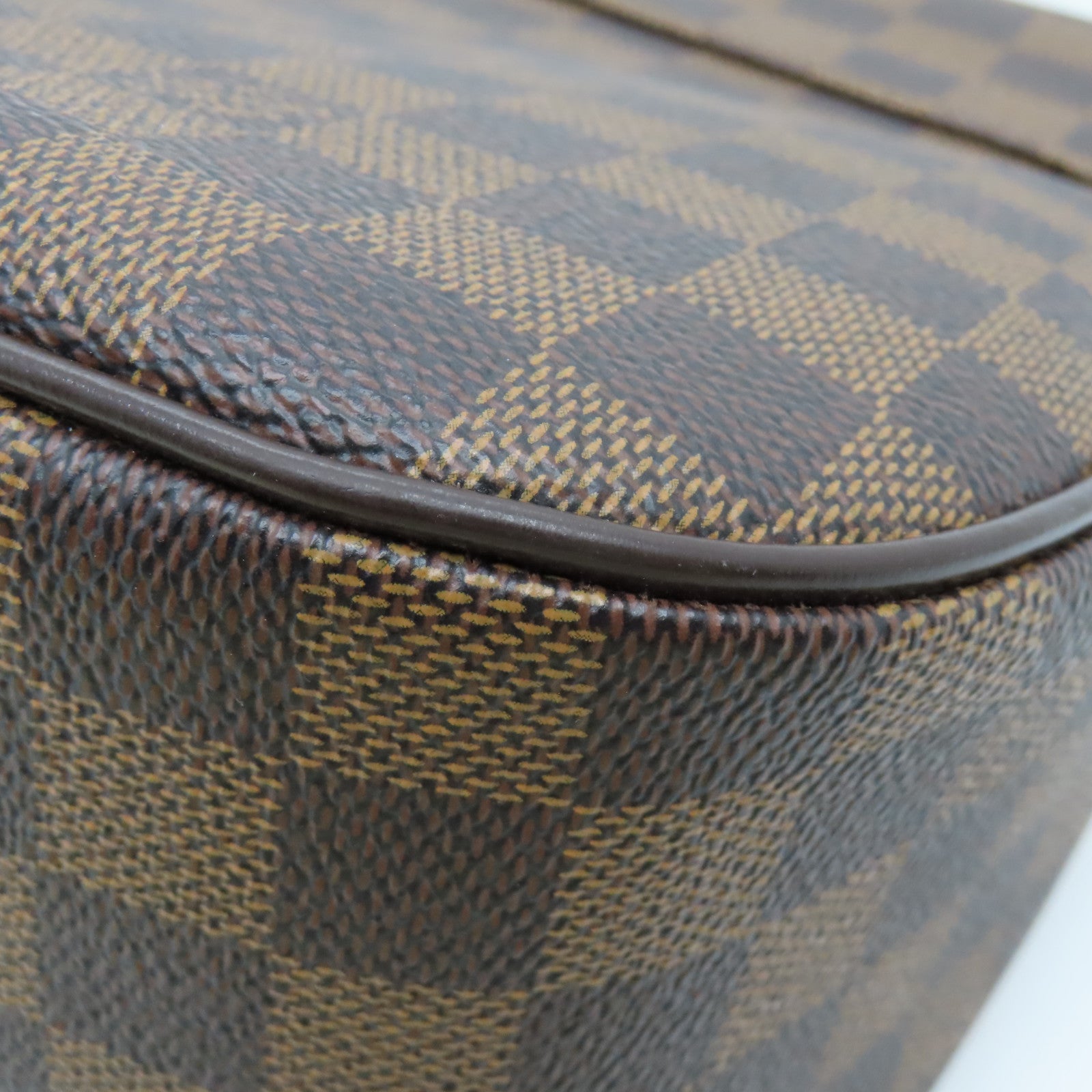 LOUIS VUITTON Damier Besace Rosebery Gold Buckle Shoulder Bag Brown