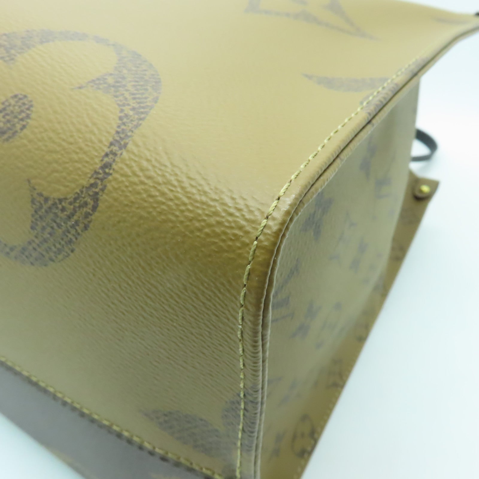LOUIS VUITTON 【激減優惠】Monogram Reverse On The Go GM金扣肩背袋棕色