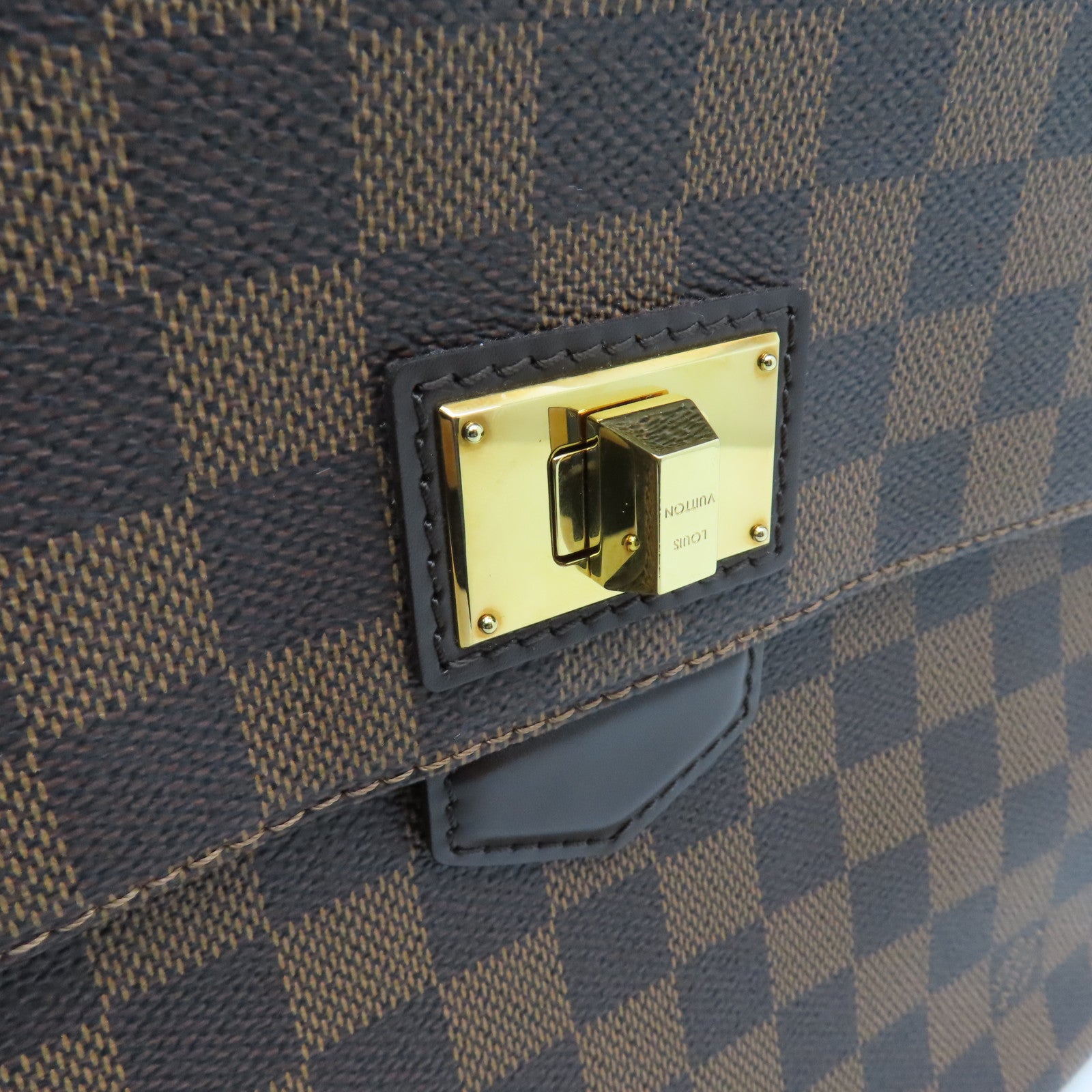 LOUIS VUITTON Damier Besace Rosebery Gold Buckle Shoulder Bag Brown