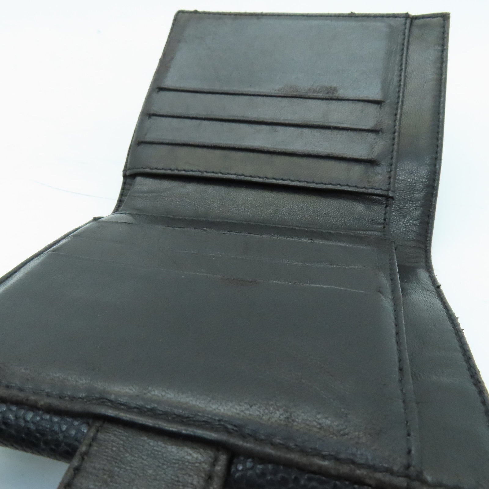CHANEL Caviar Leather Vitage Wallet Silver Buckle Wallet Black