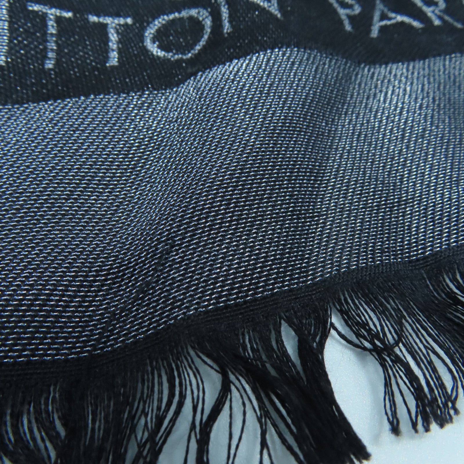 LOUIS VUITTON 羊毛/丝质Scarf丝巾黑色