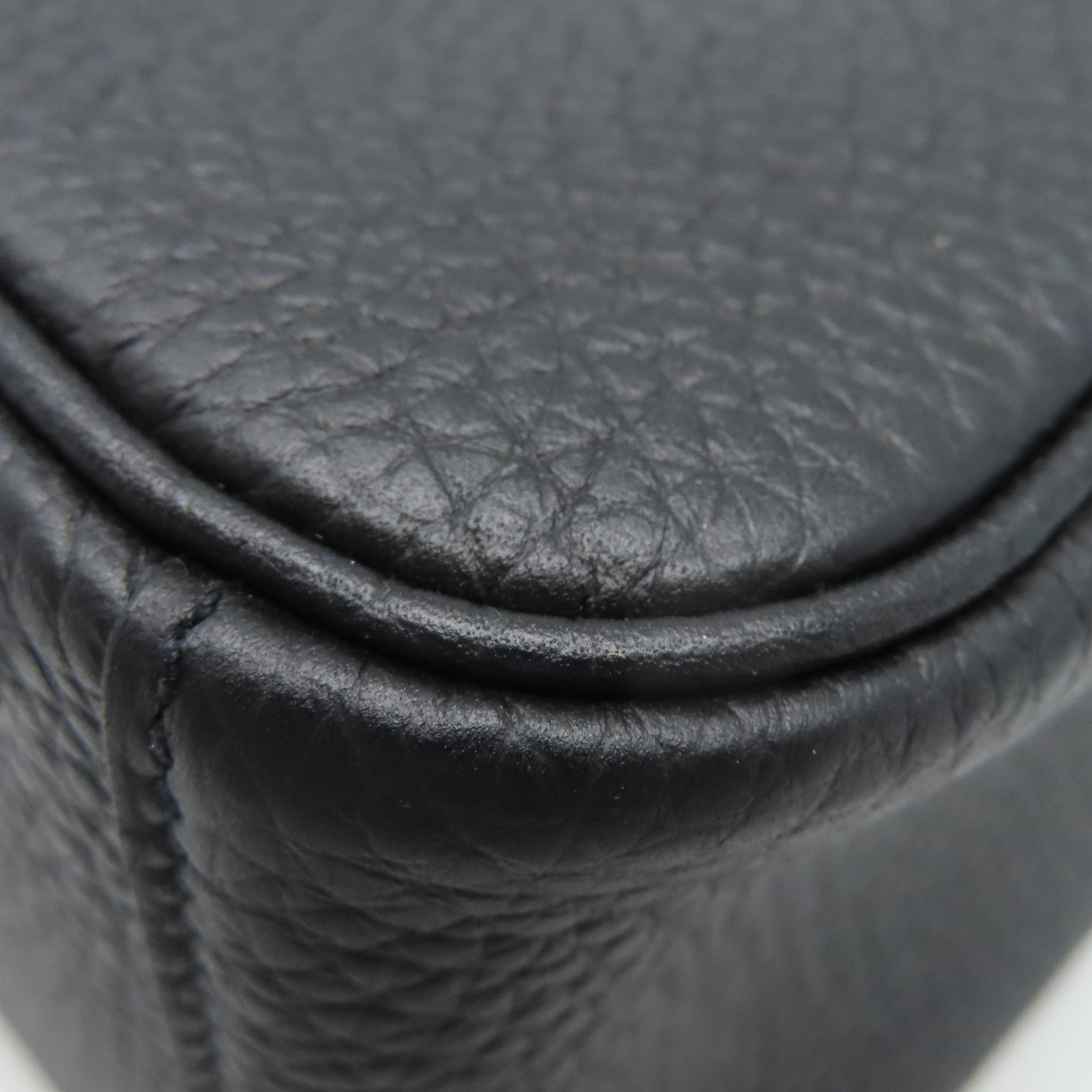 HERMES Taurillon Clemence皮革Mini Lindy銀扣手挽肩背兩用袋黑色
