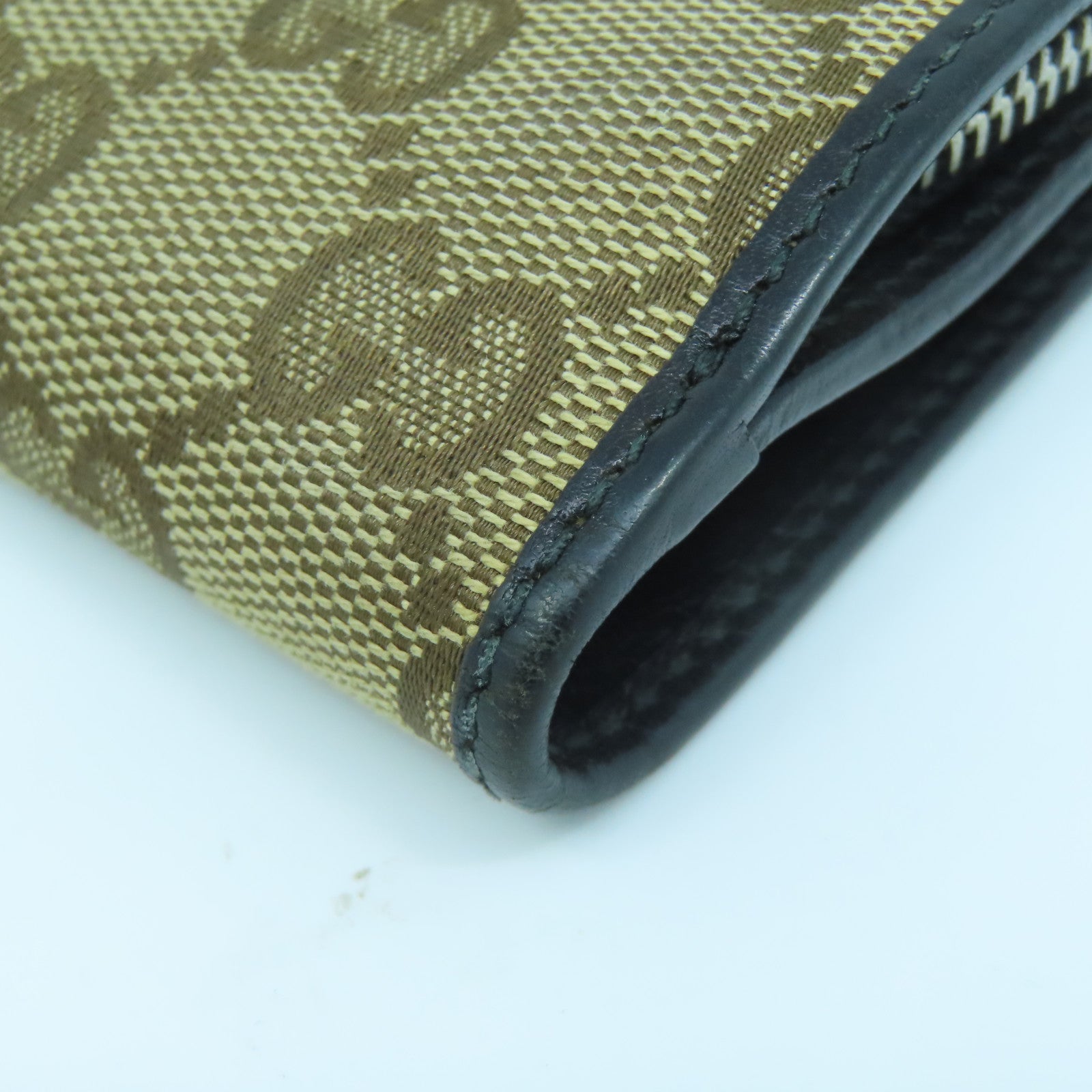 GUCCI 帆布Wallet银扣钱包啡色