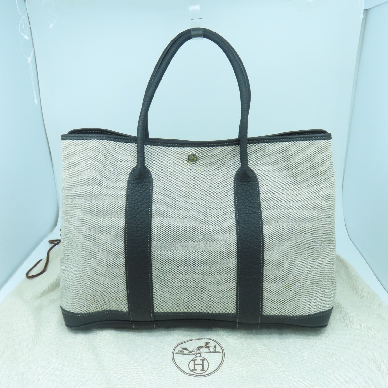 HERMES 帆布Garden Party PM银扣手挽袋白色/黑色