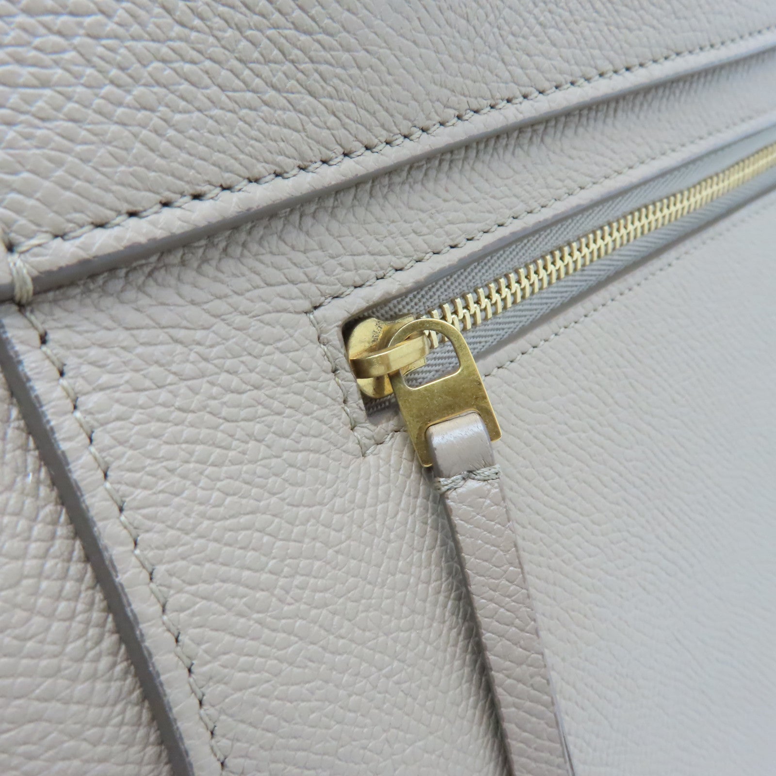 CELINE 牛皮皮革Belt Bag金扣手挽肩背兩用袋米色