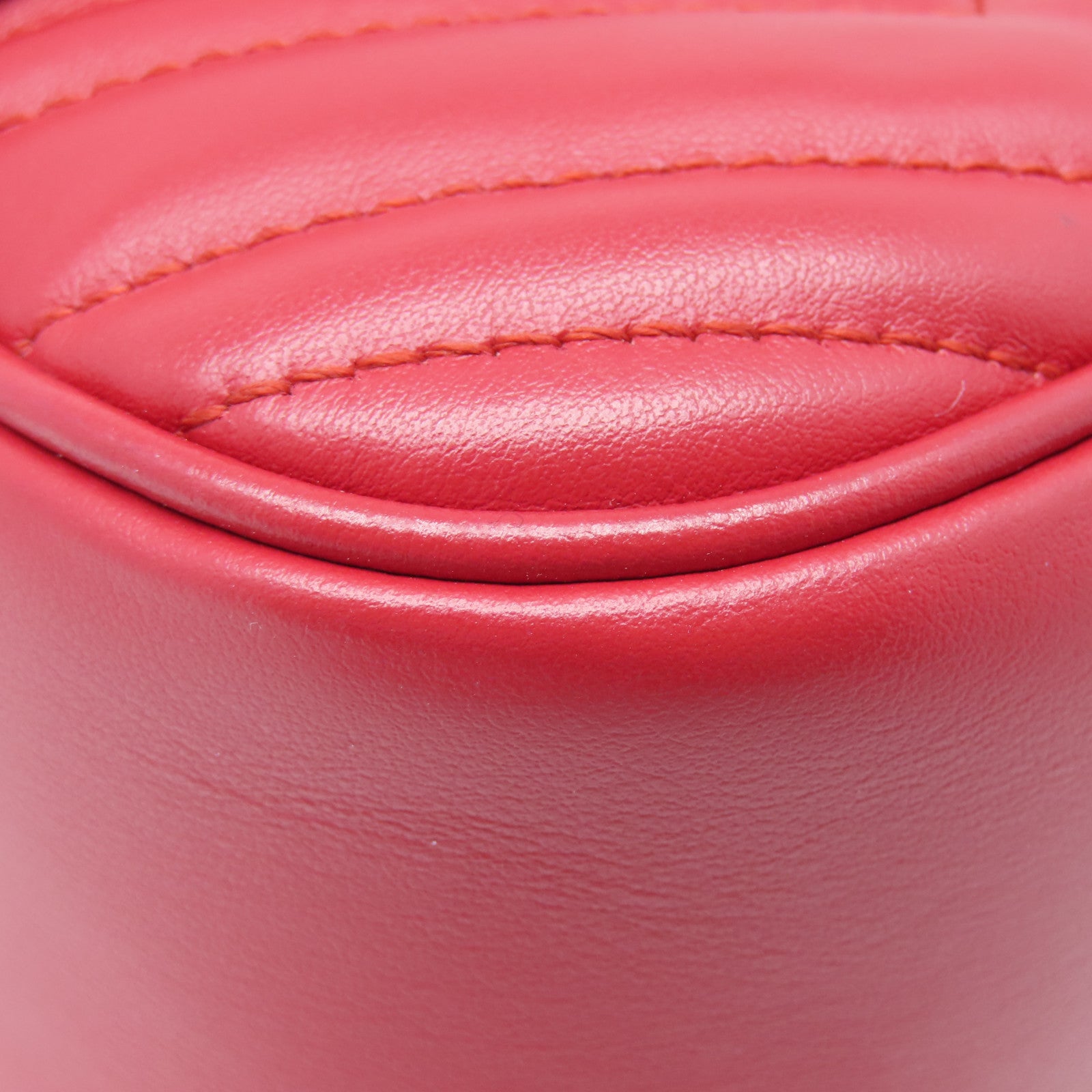 GUCCI 牛皮皮革Shoulder Bag金扣肩背袋红色