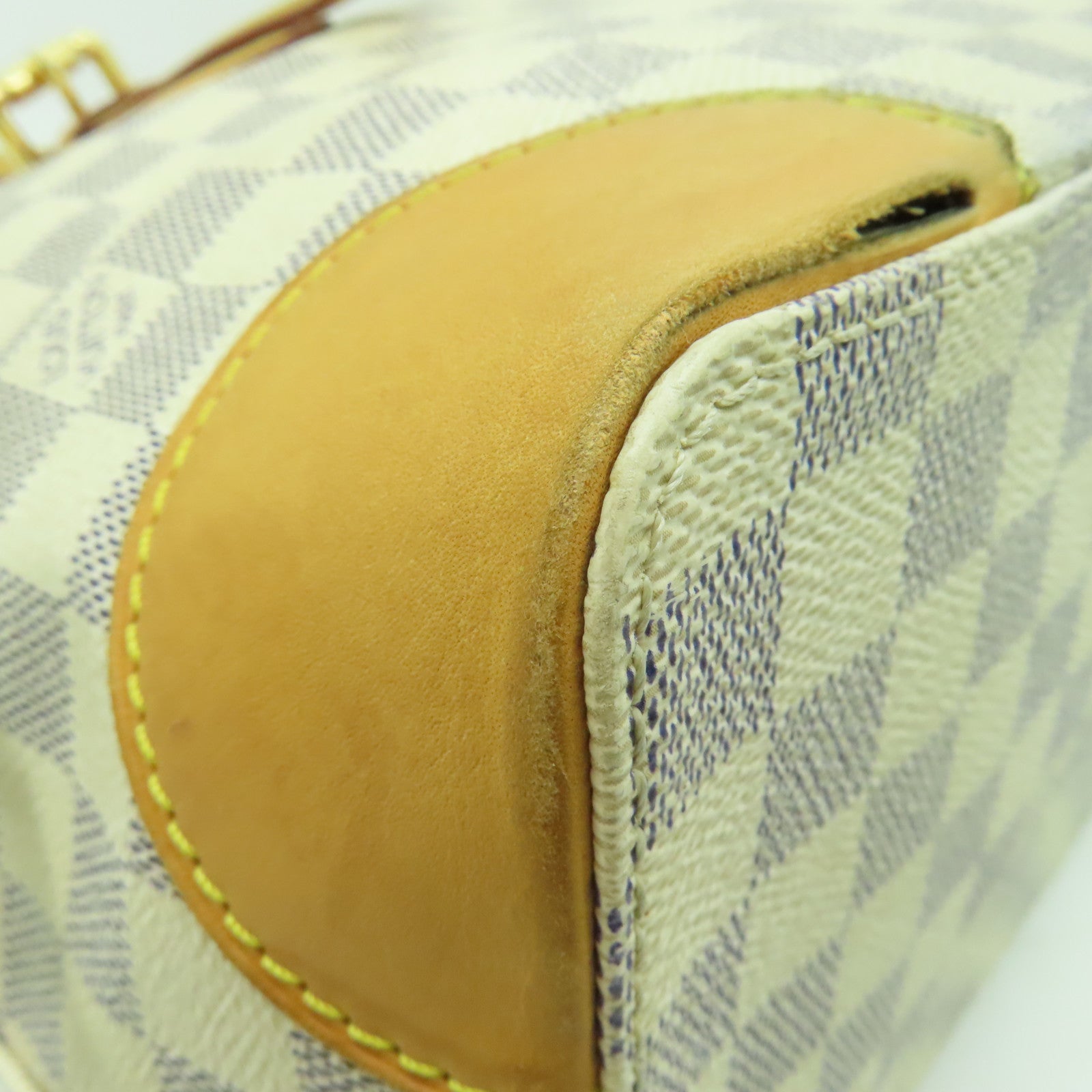 LOUIS VUITTON Damier Azur Hampstead MM金扣肩背袋白色