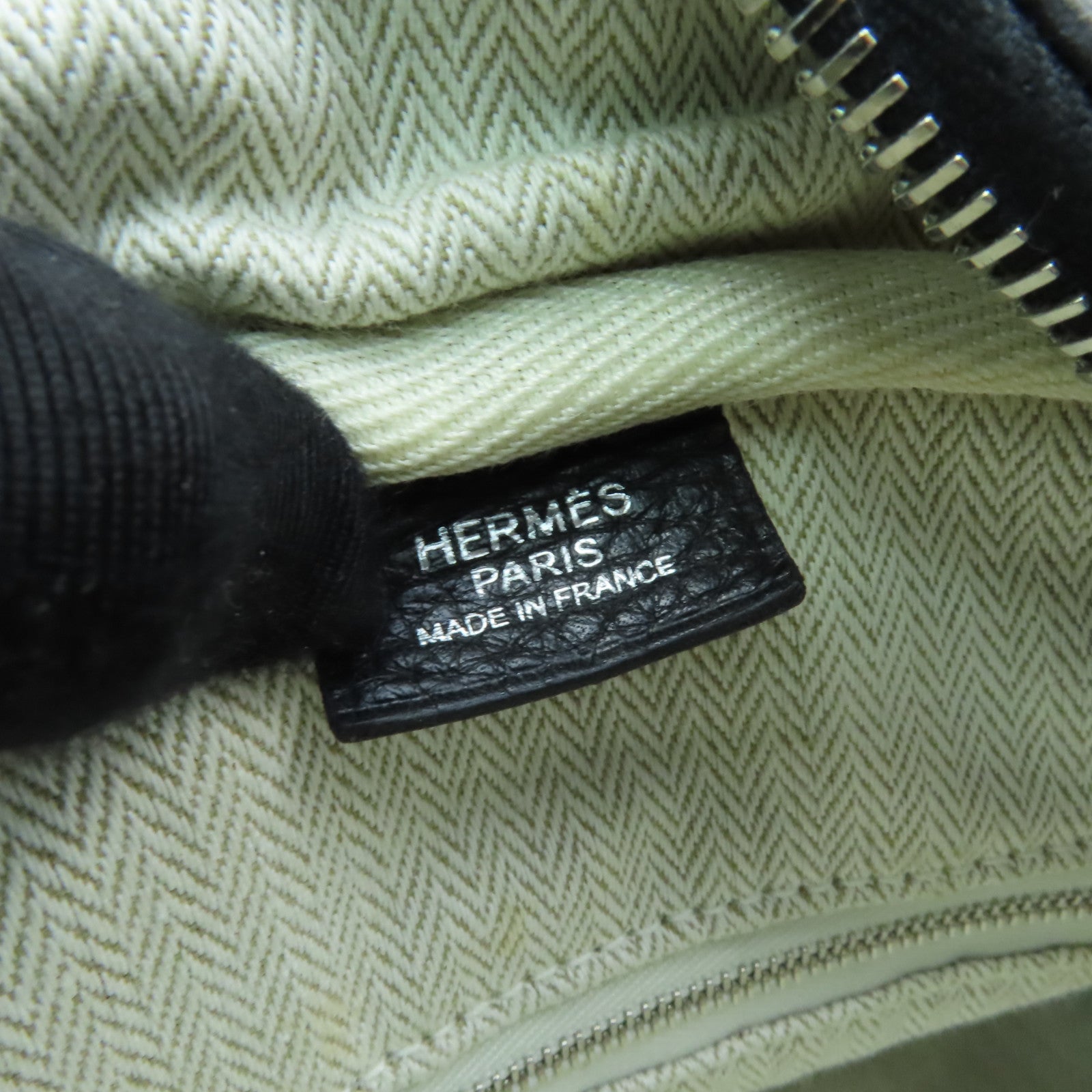 HERMES Clemence皮革Victoria銀扣肩背袋黒色