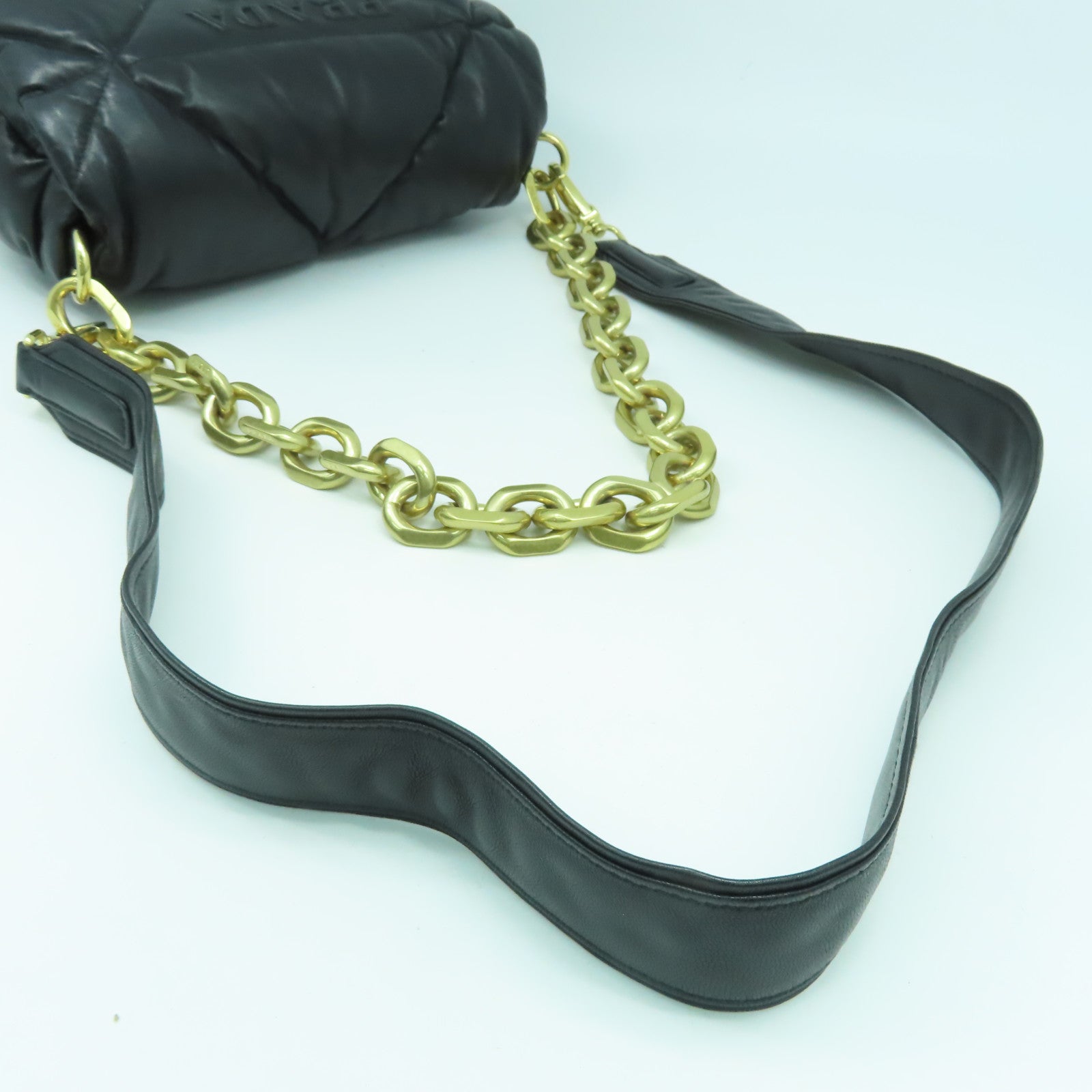 PRADA 羊皮皮革2 Way Shoulder金扣手挽肩背兩用袋黑色