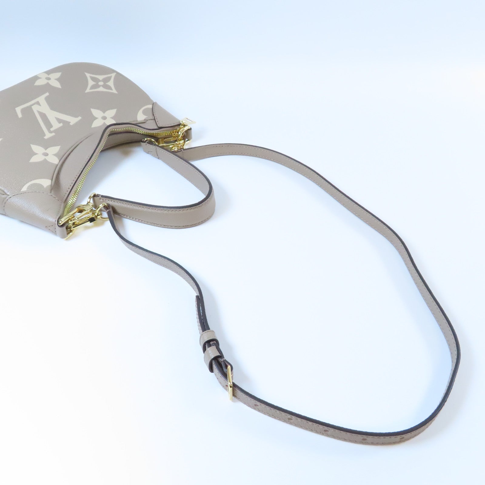 LOUIS VUITTON Monogram Empreinte Bagatelle金扣手挽肩背兩用袋奶油色