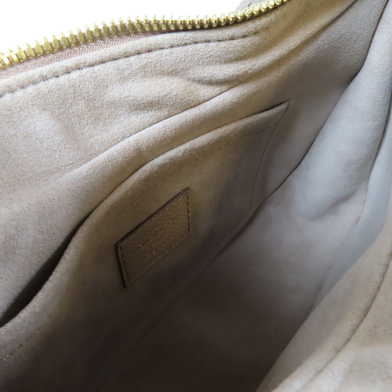 LOUIS VUITTON Monogram Empreinte Bagatelle金扣手挽肩背兩用袋奶油色