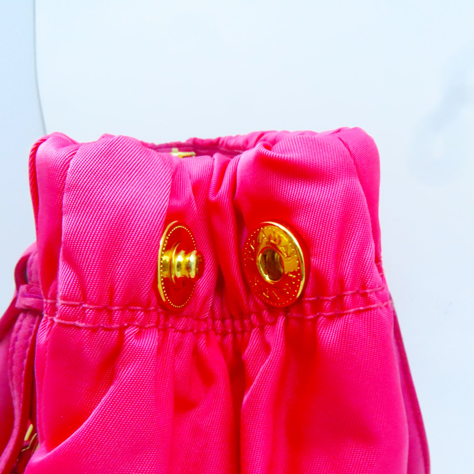 PRADA 尼龍2Way Shoulder金扣手挽肩背兩用袋粉紅色