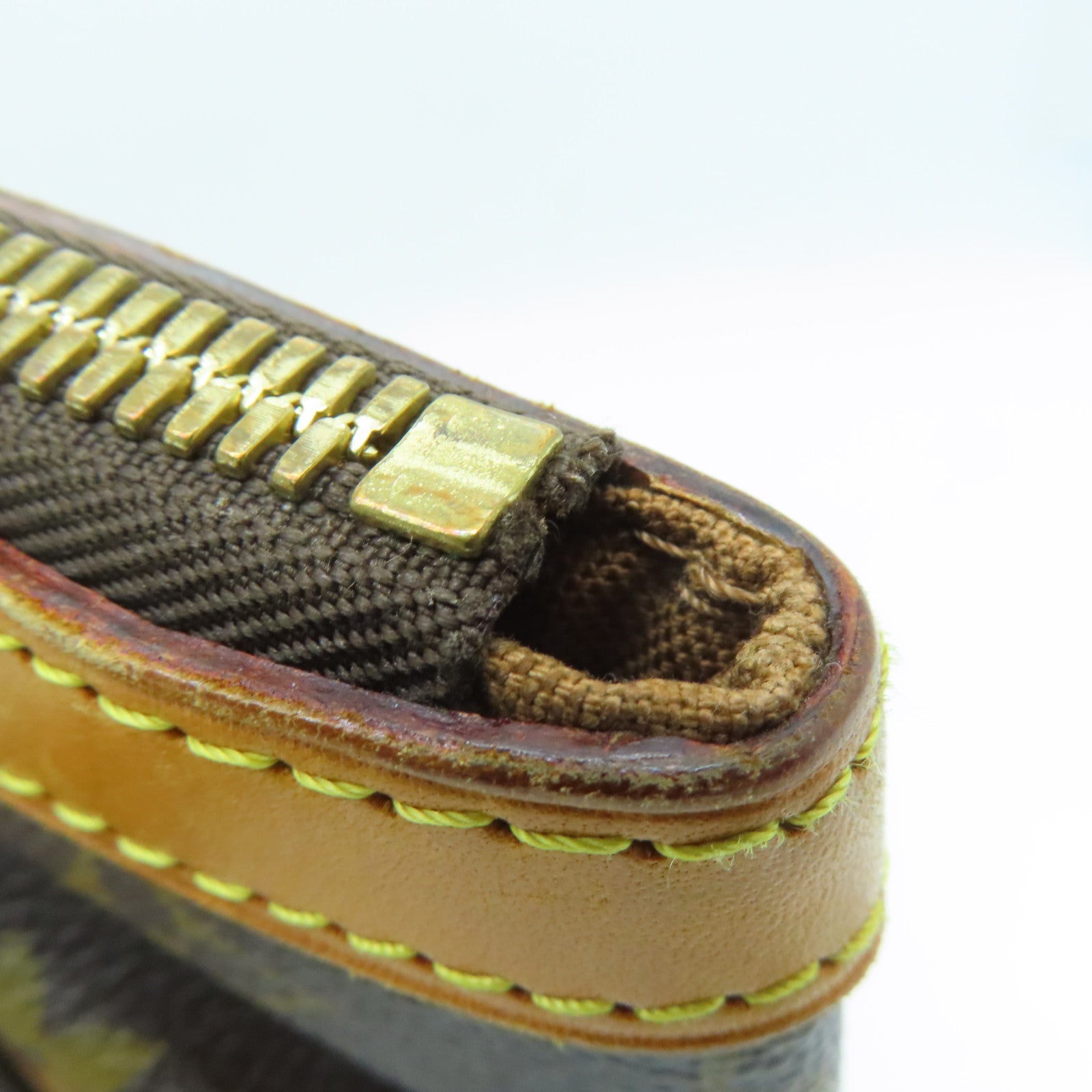 LOUIS VUITTON 【激减优惠】Monogram Tivoli PM金扣手挽袋啡色