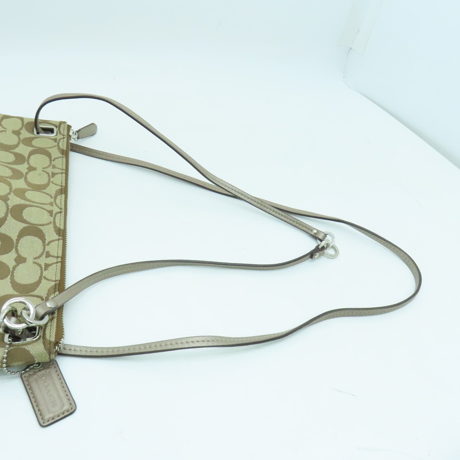 COACH 帆布Shoulder Bag银扣手挽肩背两用袋啡色